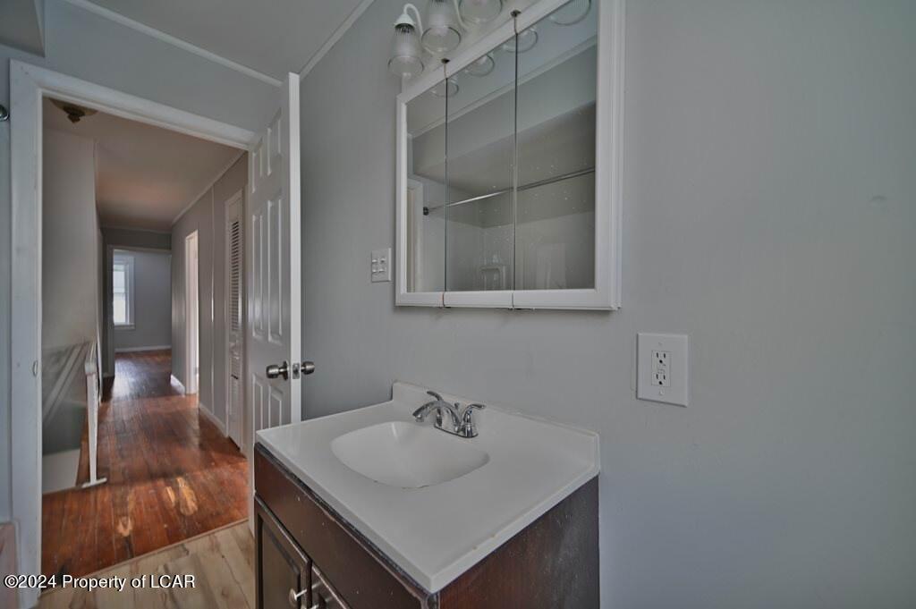 44 Oak Street, Wilkes-Barre