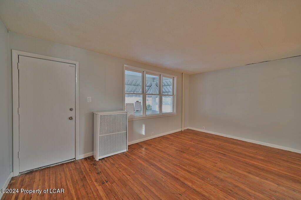 44 Oak Street, Wilkes-Barre