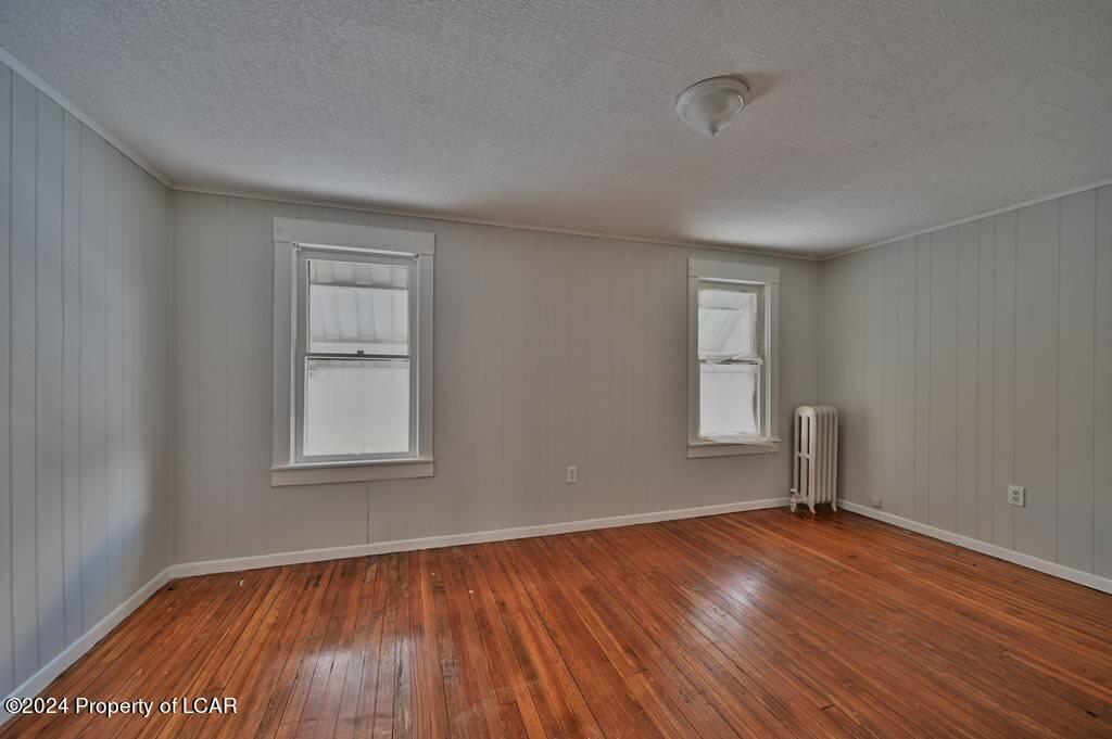 44 Oak Street, Wilkes-Barre