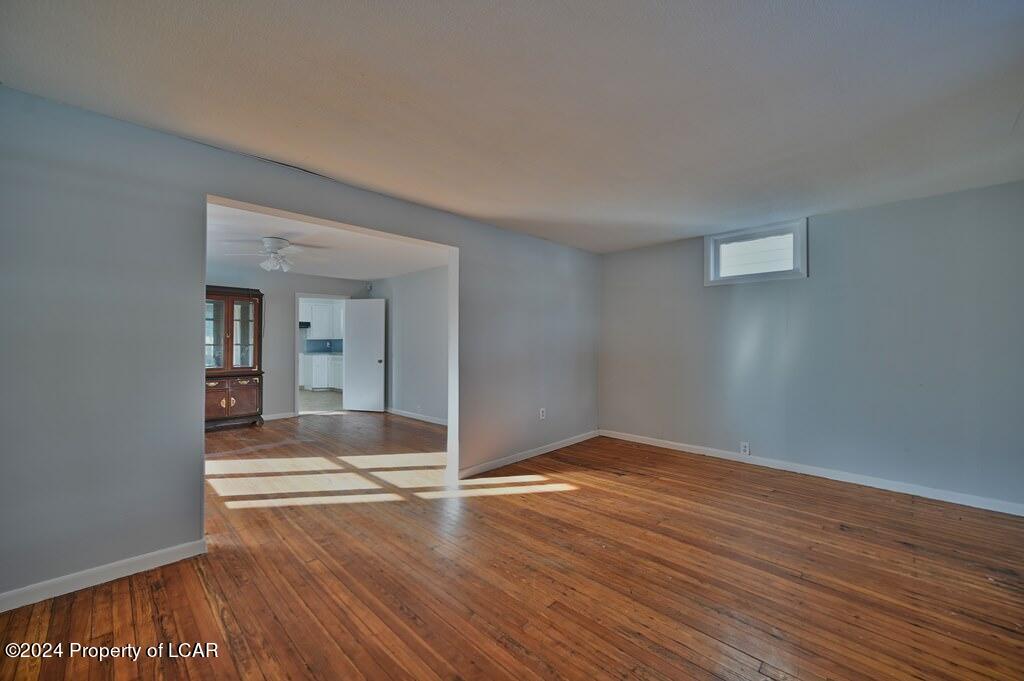 44 Oak Street, Wilkes-Barre