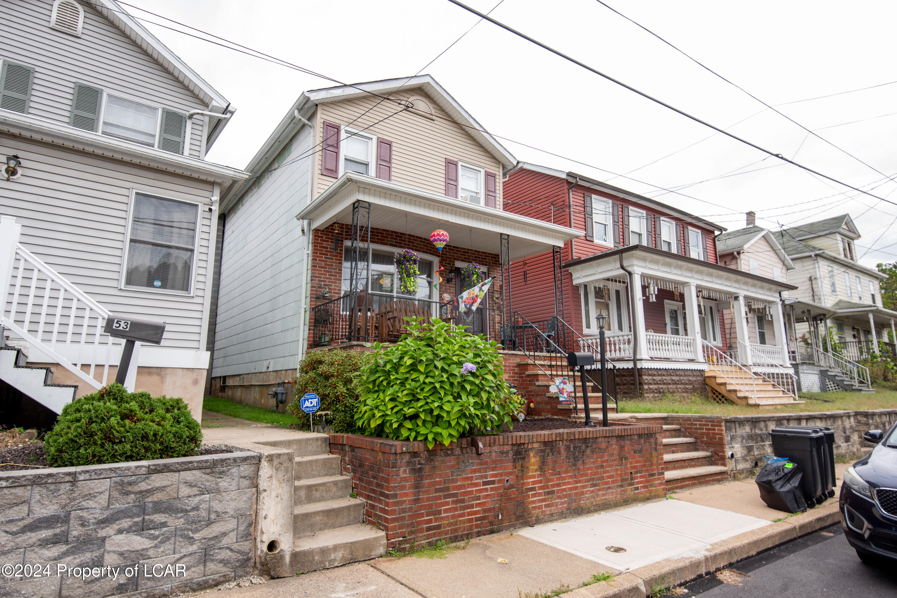 51 Ferry St