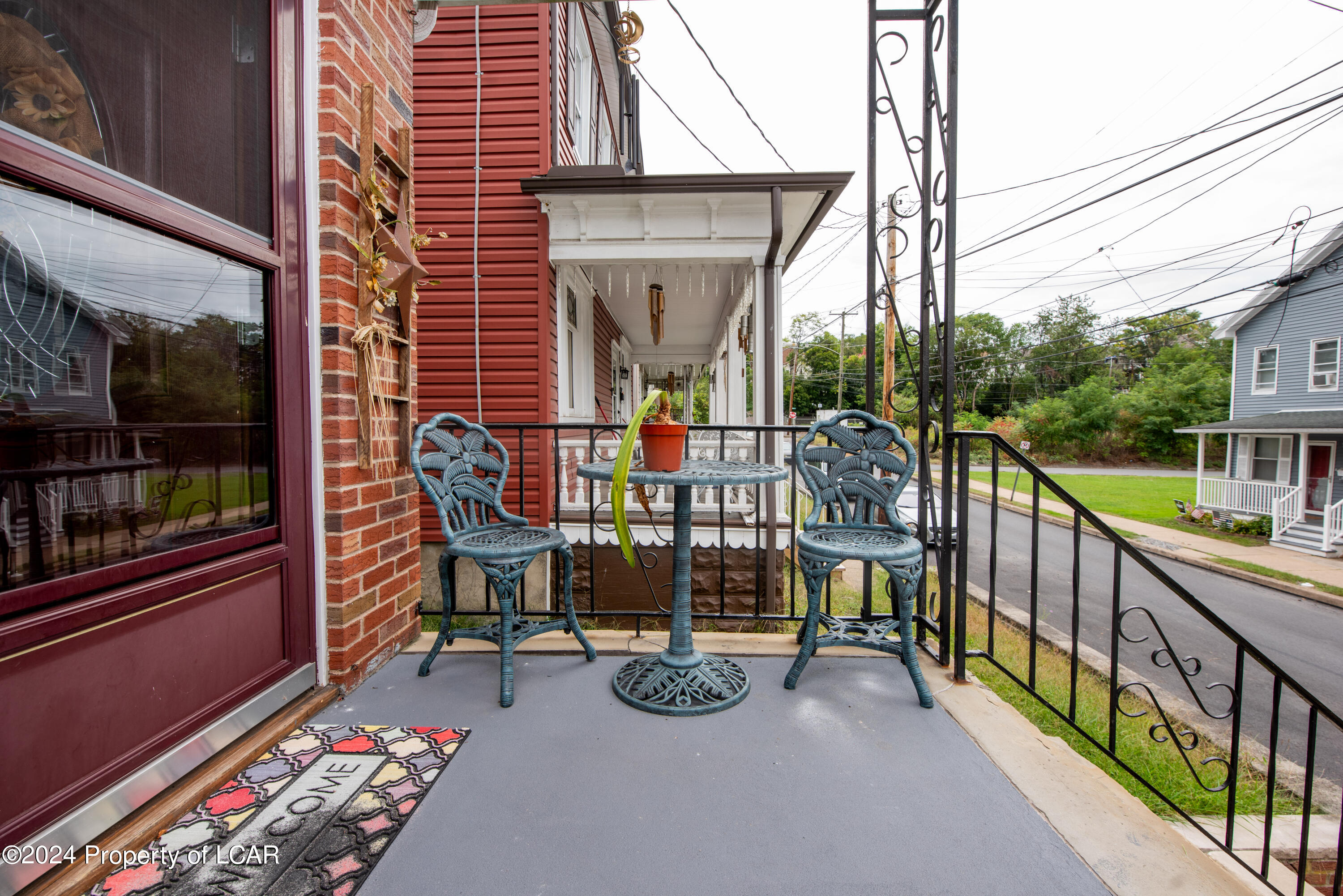 51 Ferry St