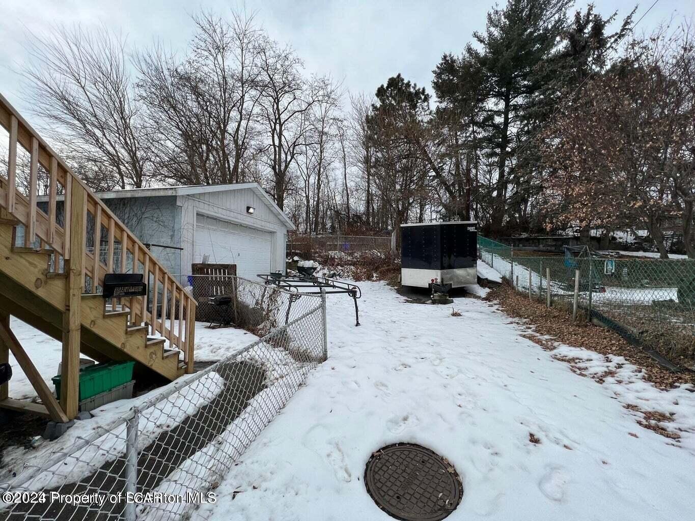1233 Diamond Ave. (GARAGE)