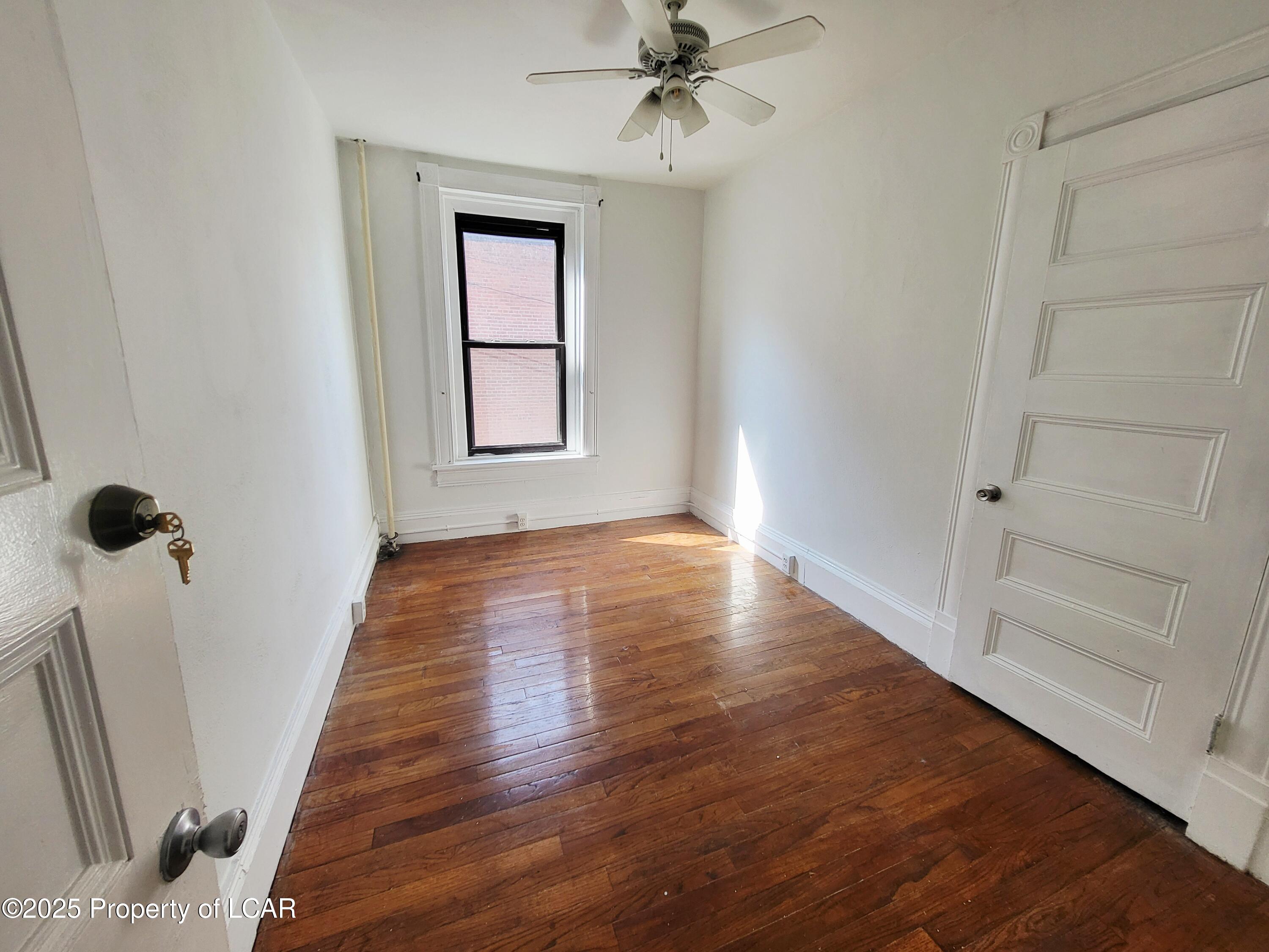 26 W Ross Street Unit: B