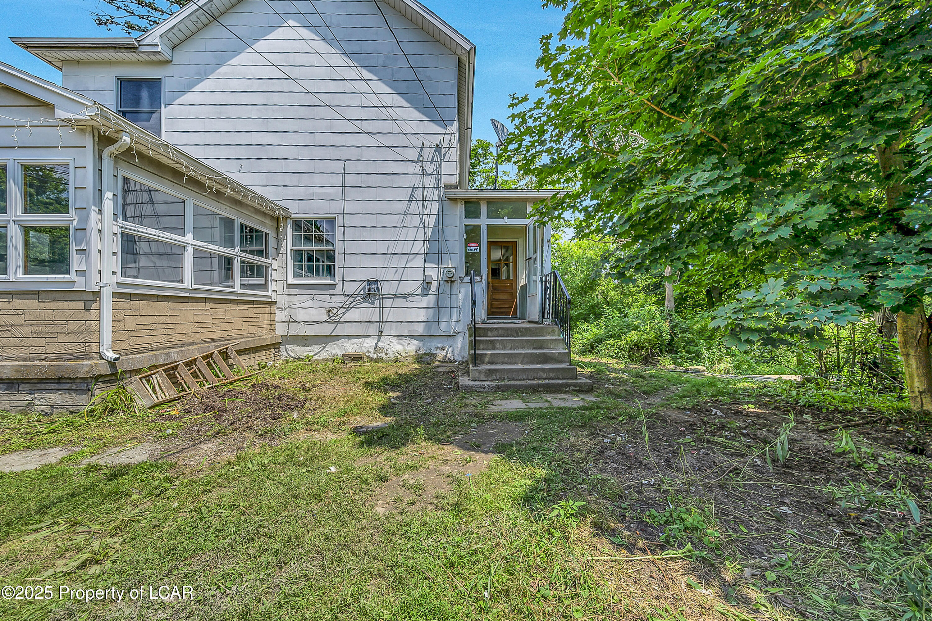 1335 Gravel Pond Road