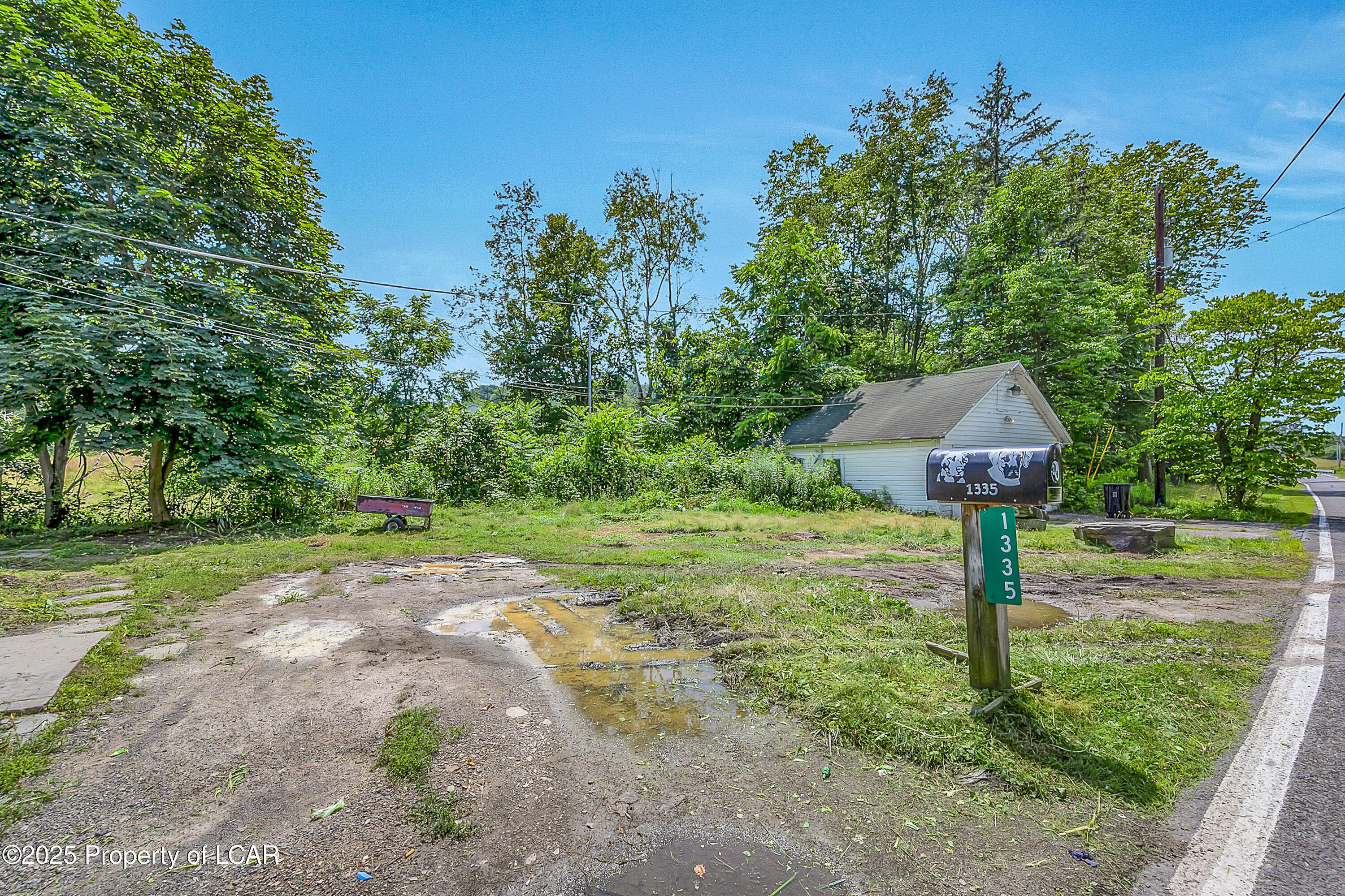 1335 Gravel Pond Road