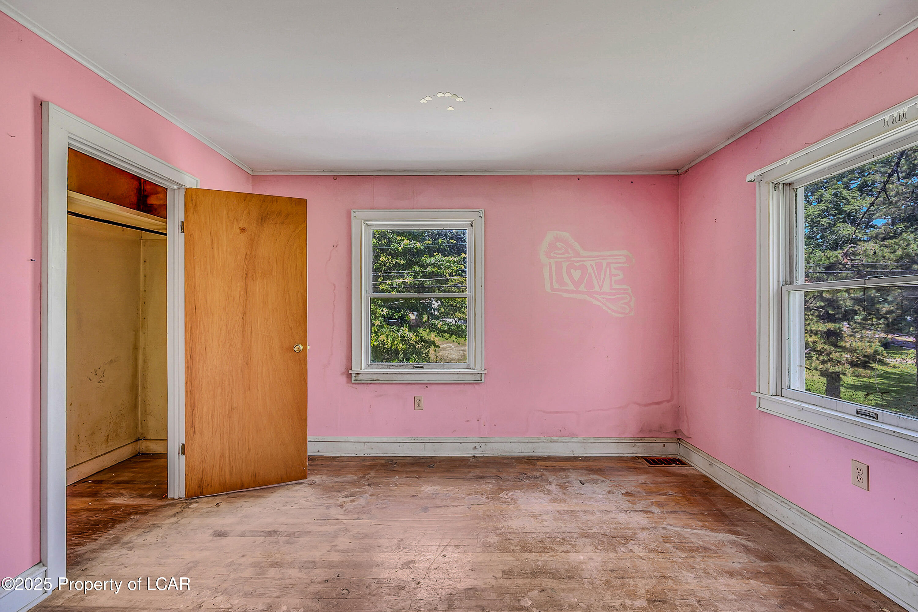 1335 Gravel Pond Road