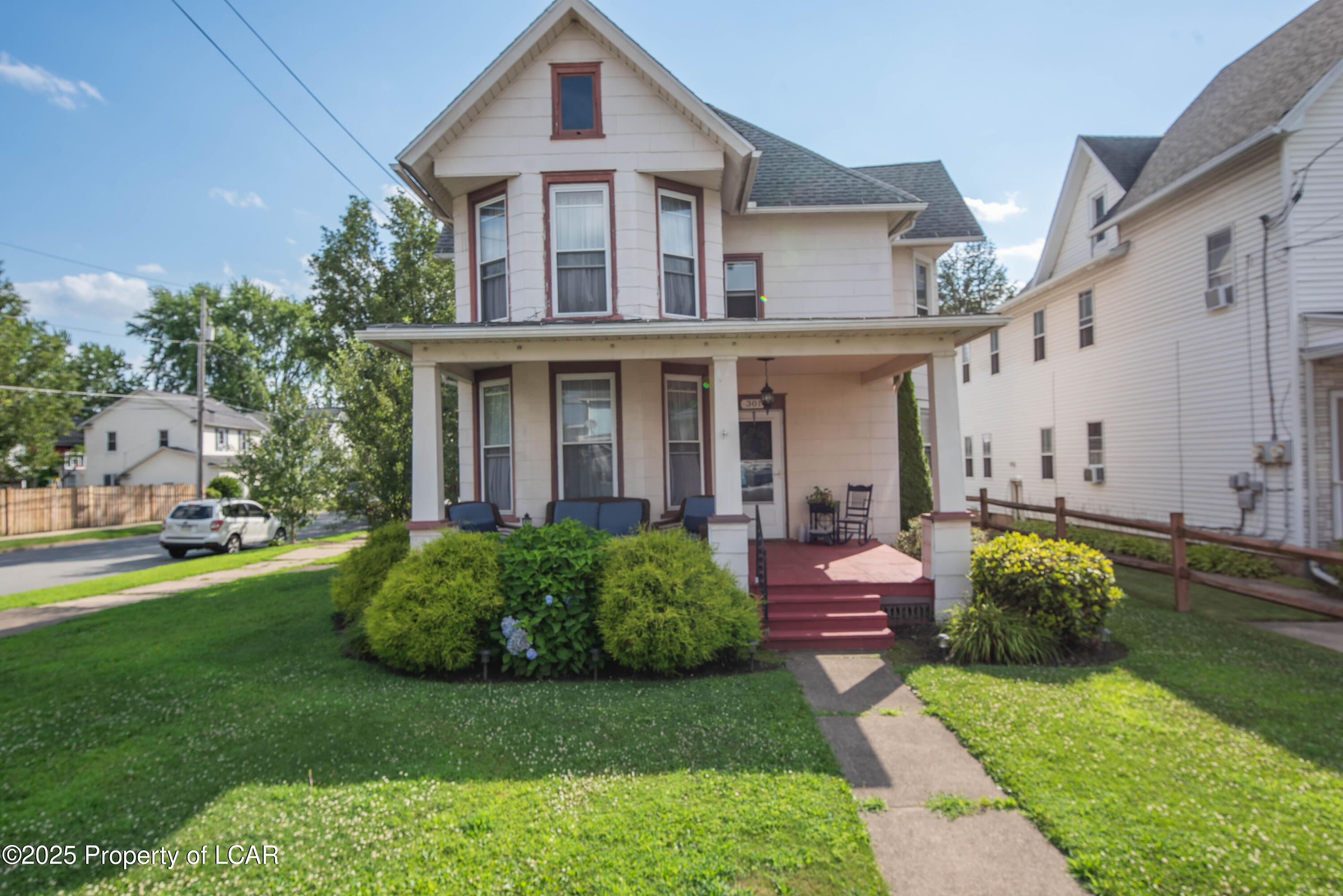 301 Delaware Avenue