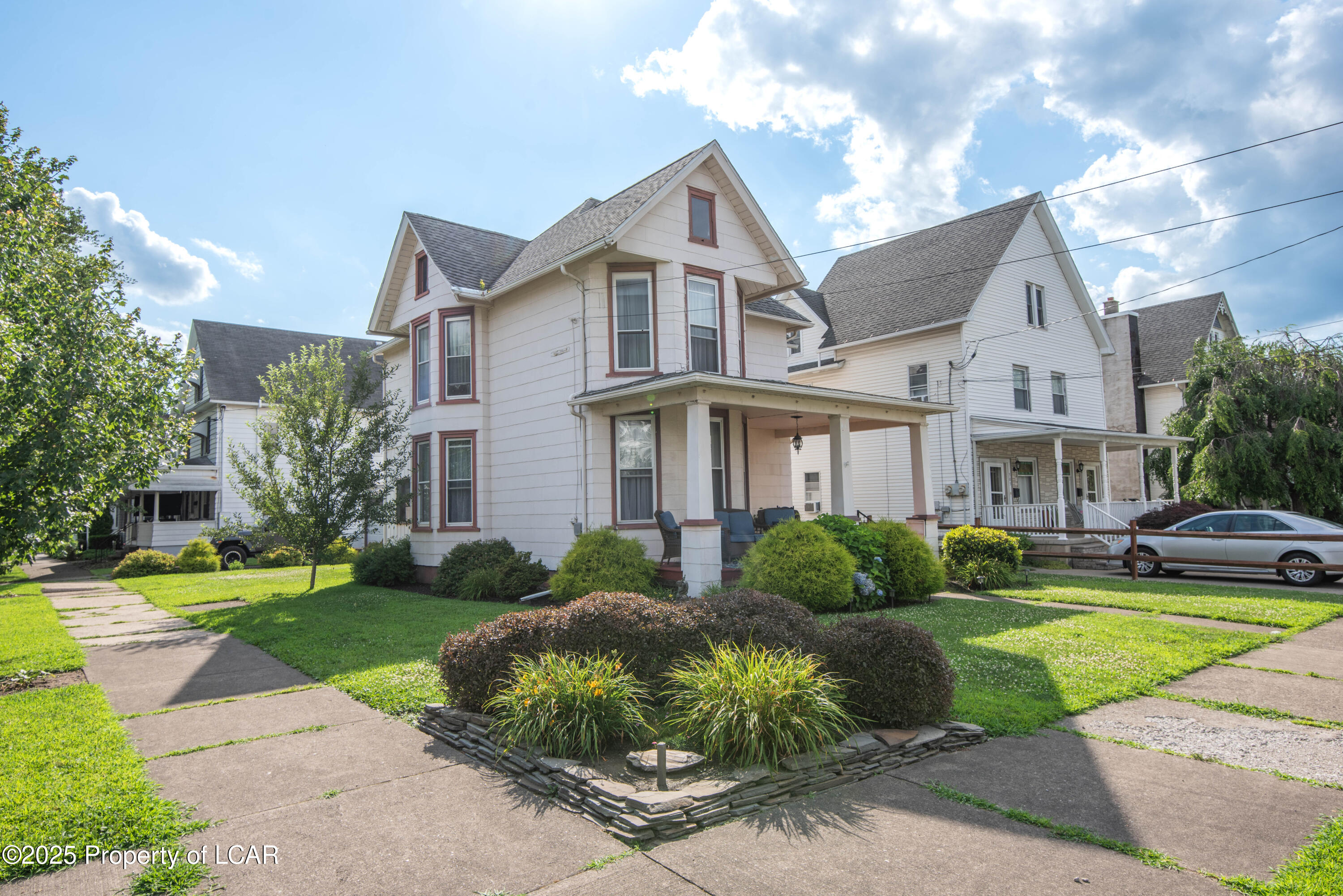 301 Delaware Avenue