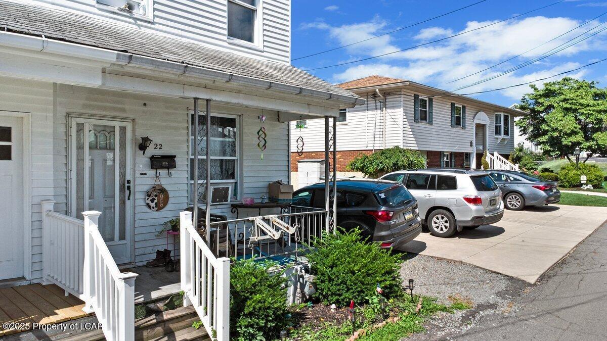 22 Columbia Avenue