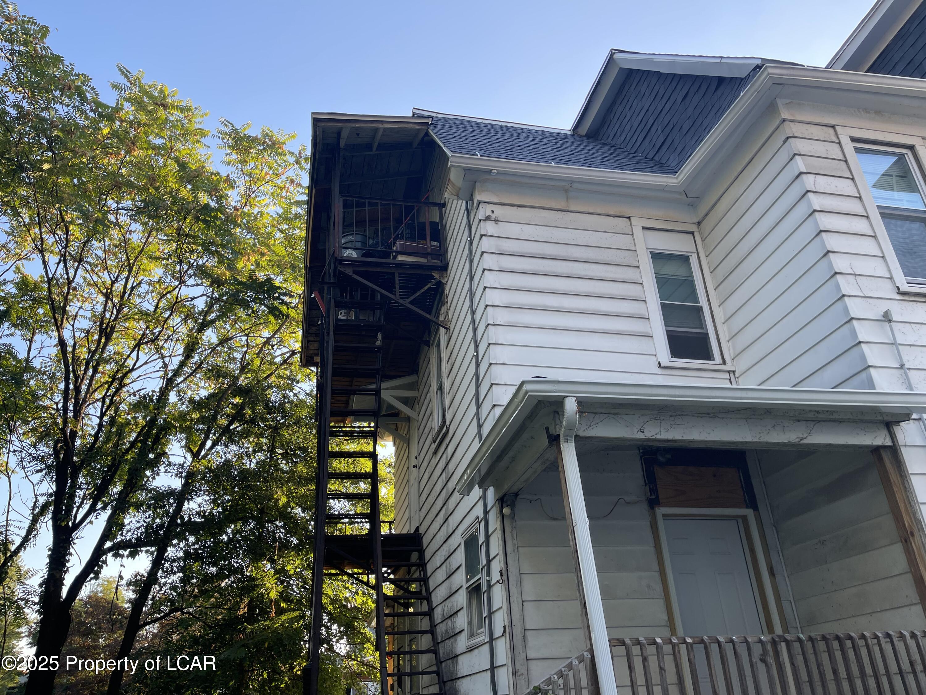 44 Oregon Street