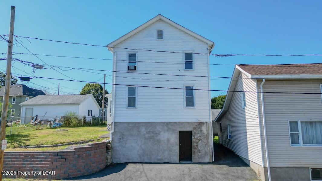115 W High Street