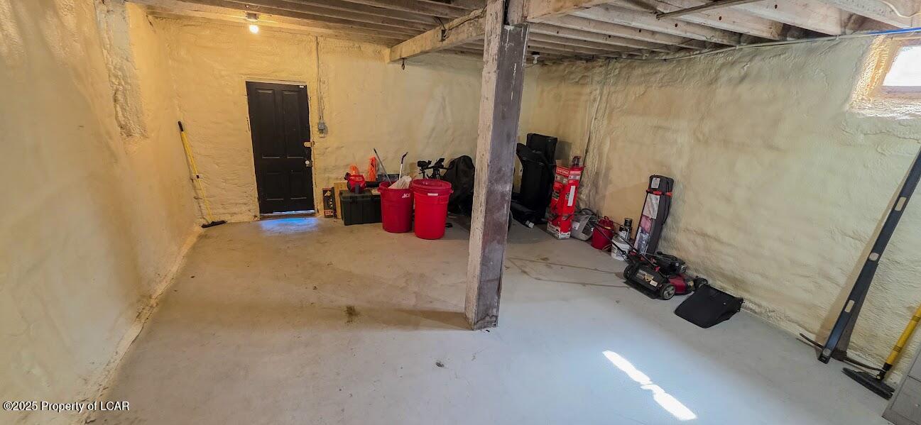 115 W High Street