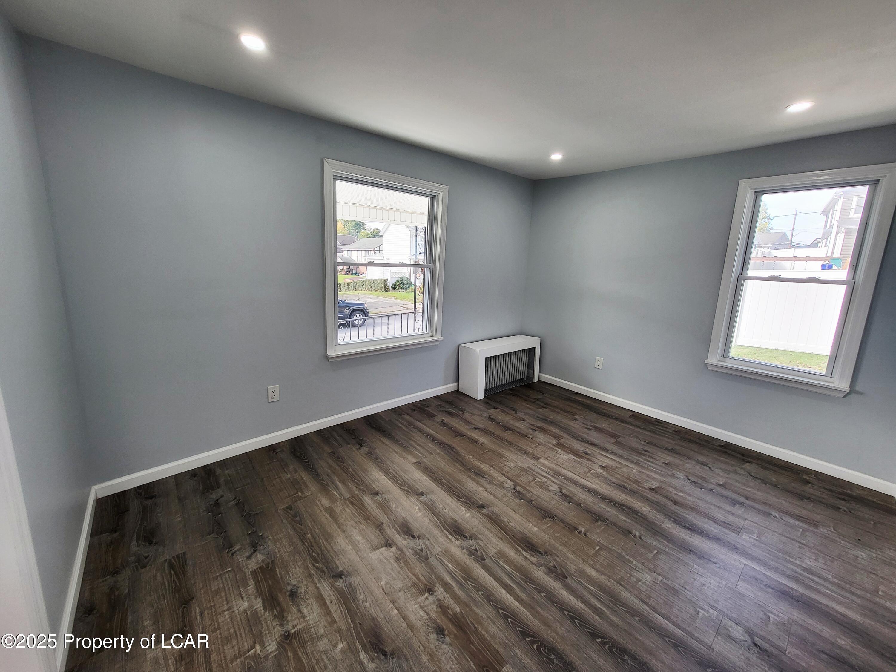 156 Pine Street Unit: 18640