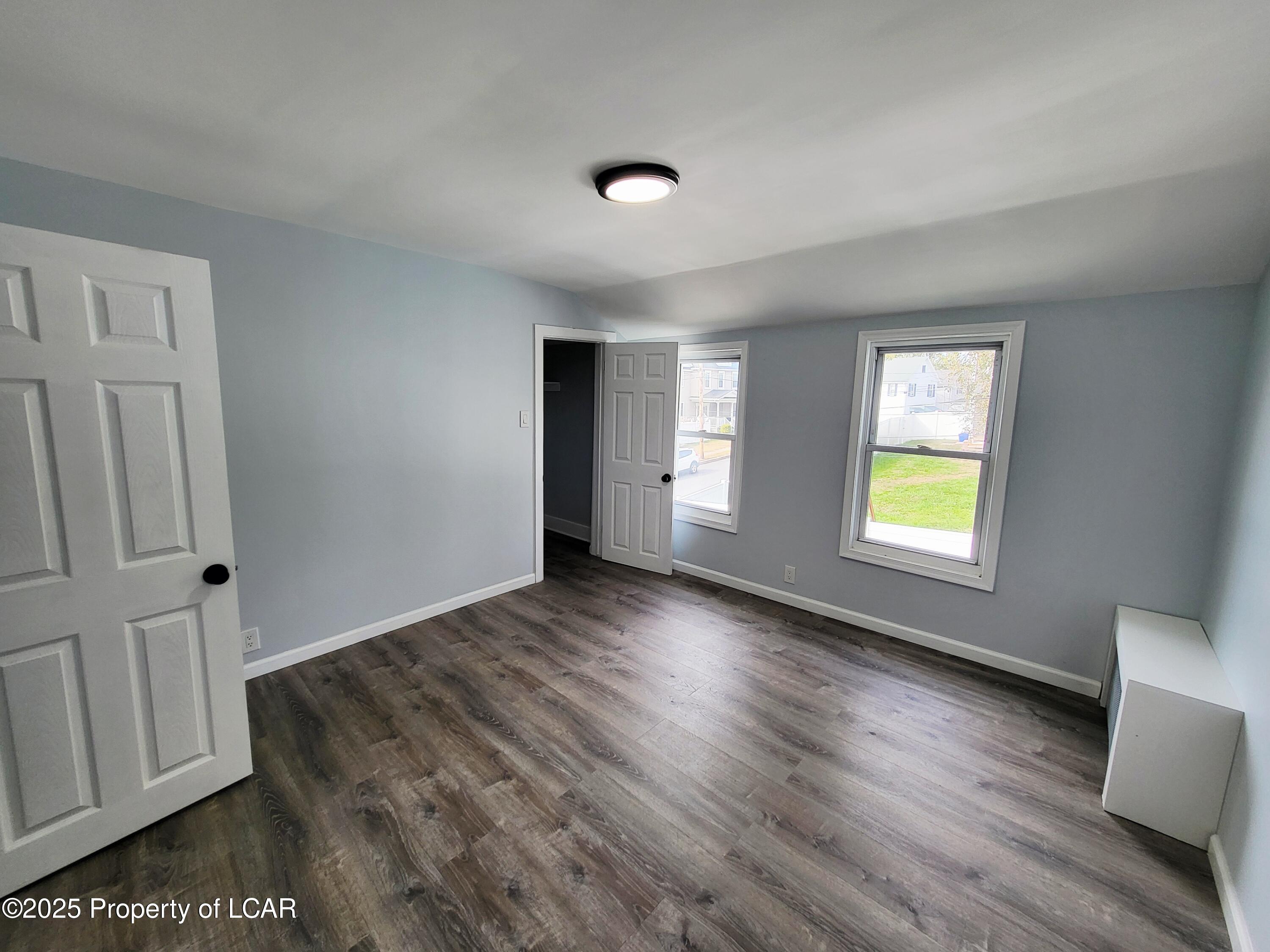 156 Pine Street Unit: 18640