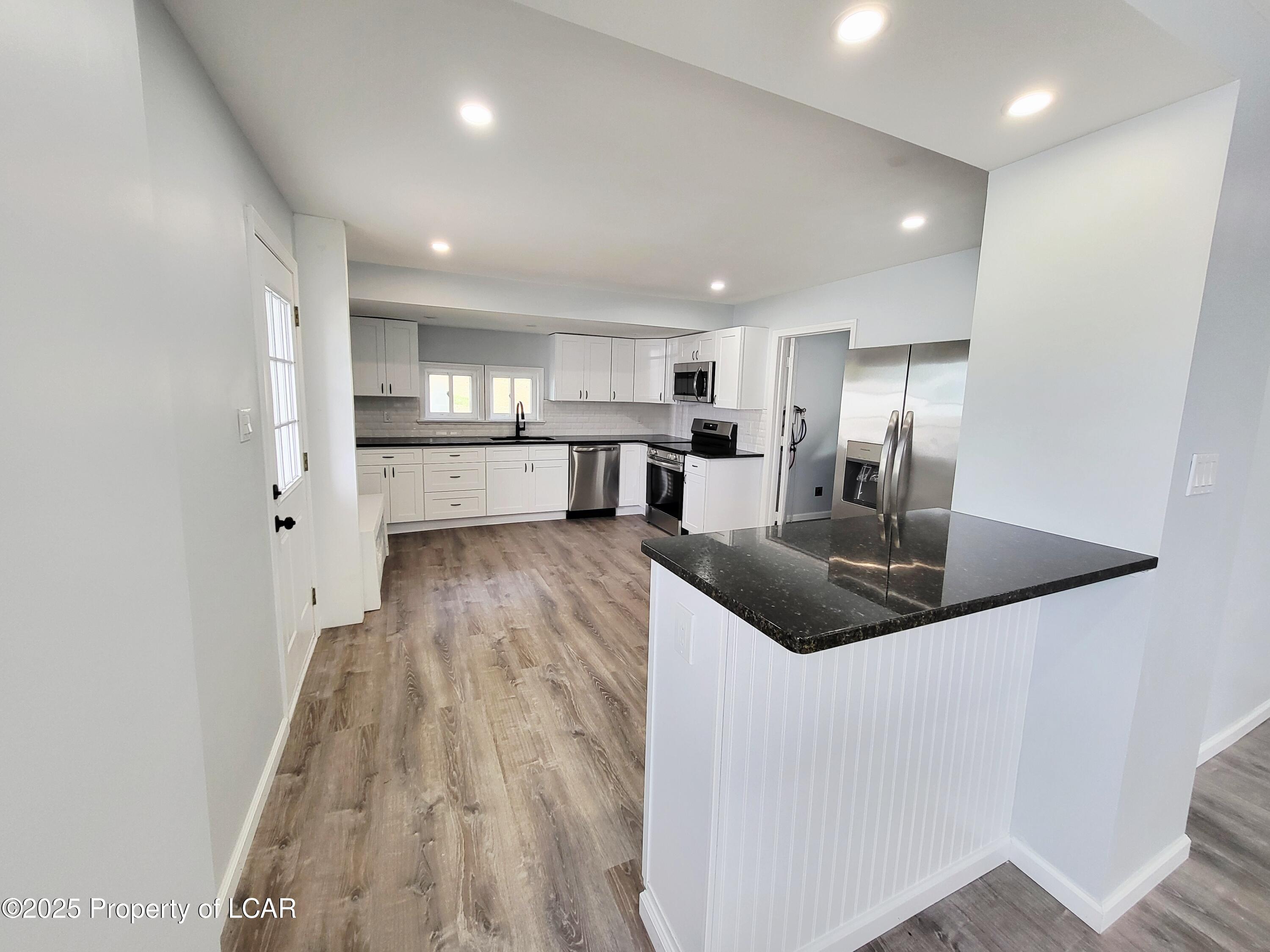 156 Pine Street Unit: 18640