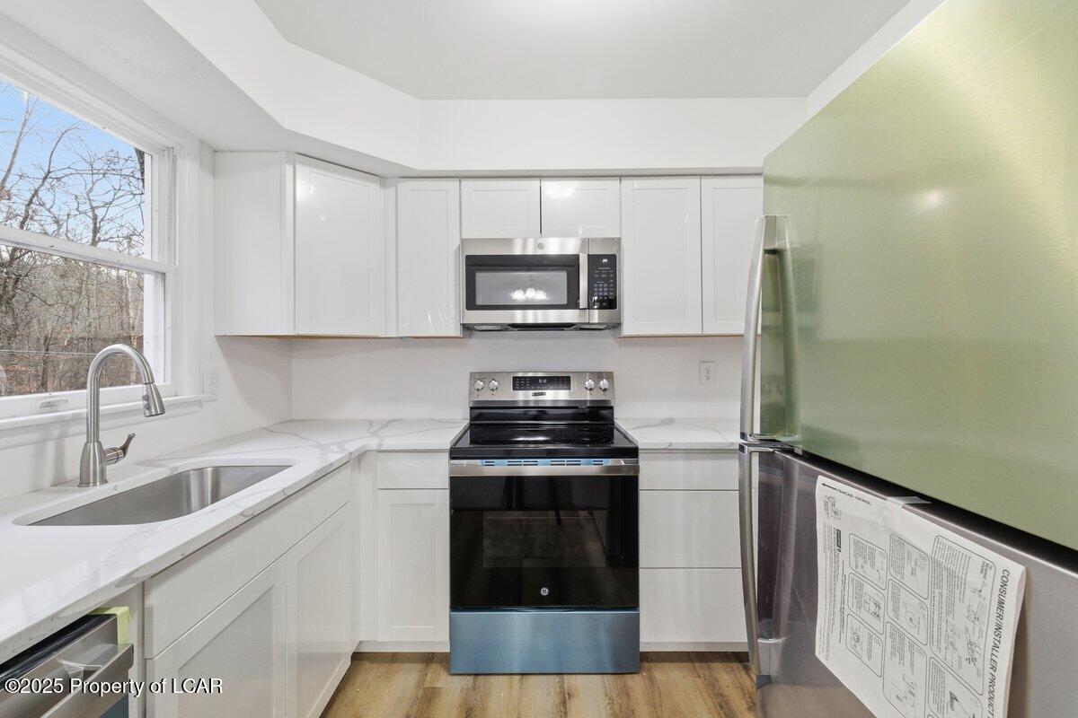 1273 Chateau Drive