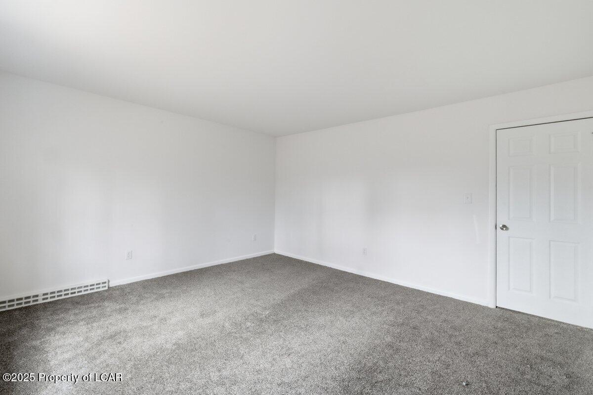 1273 Chateau Drive