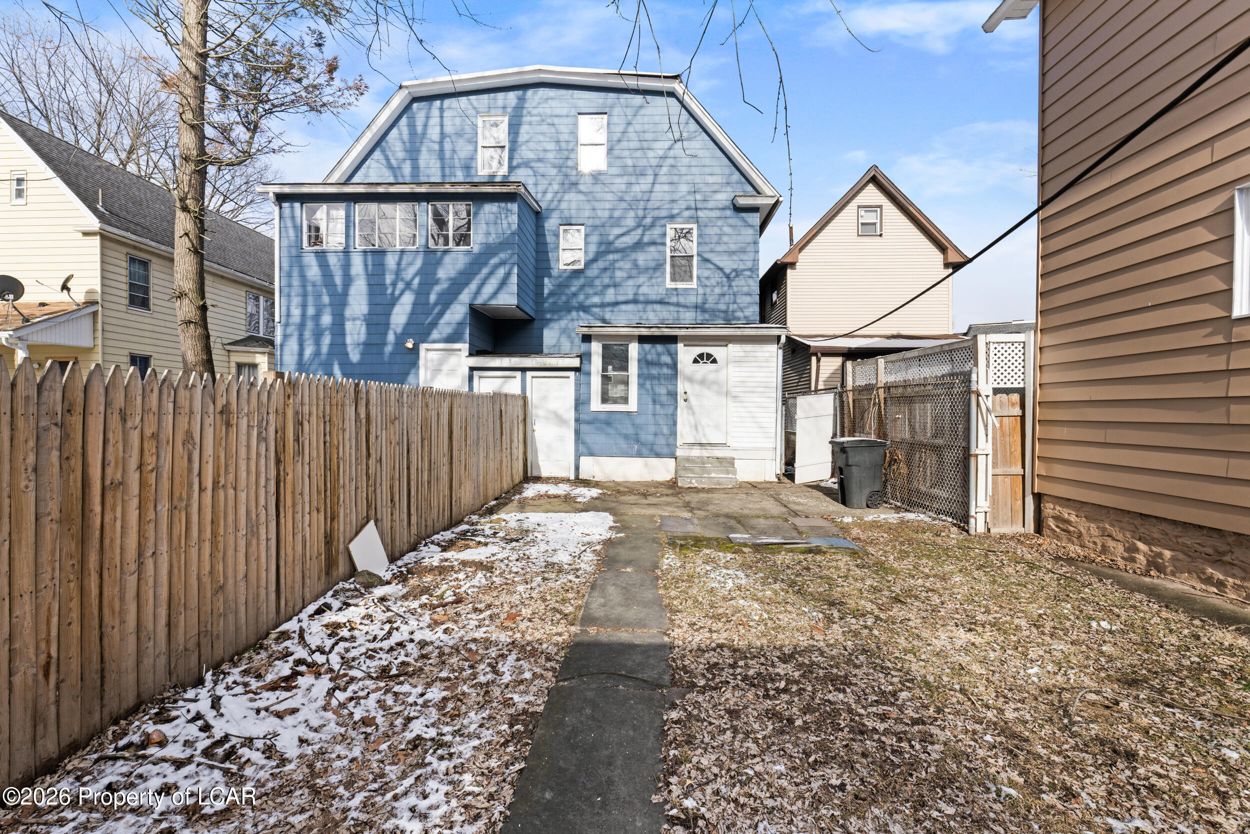 18 Alexander Street