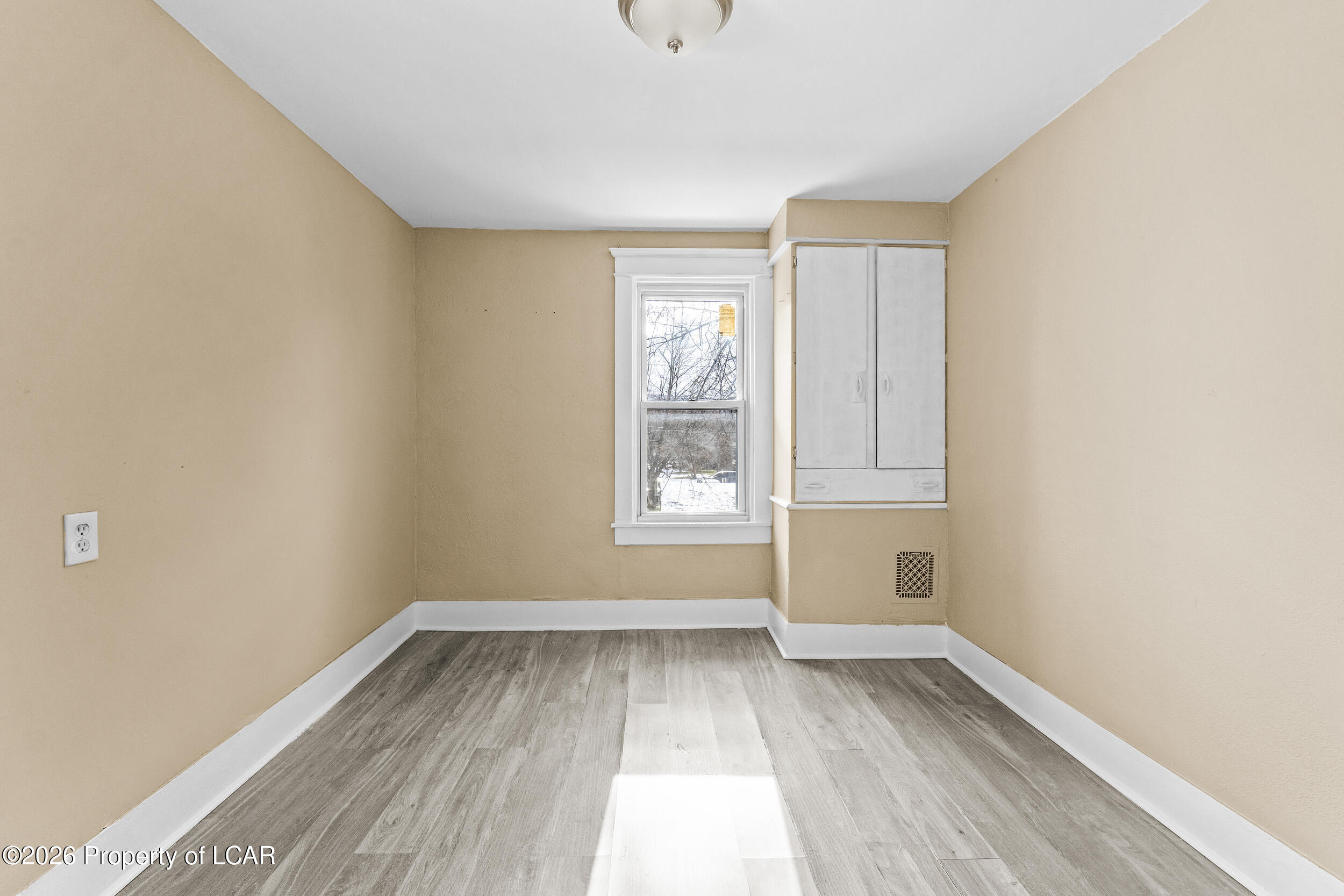 18 Alexander Street