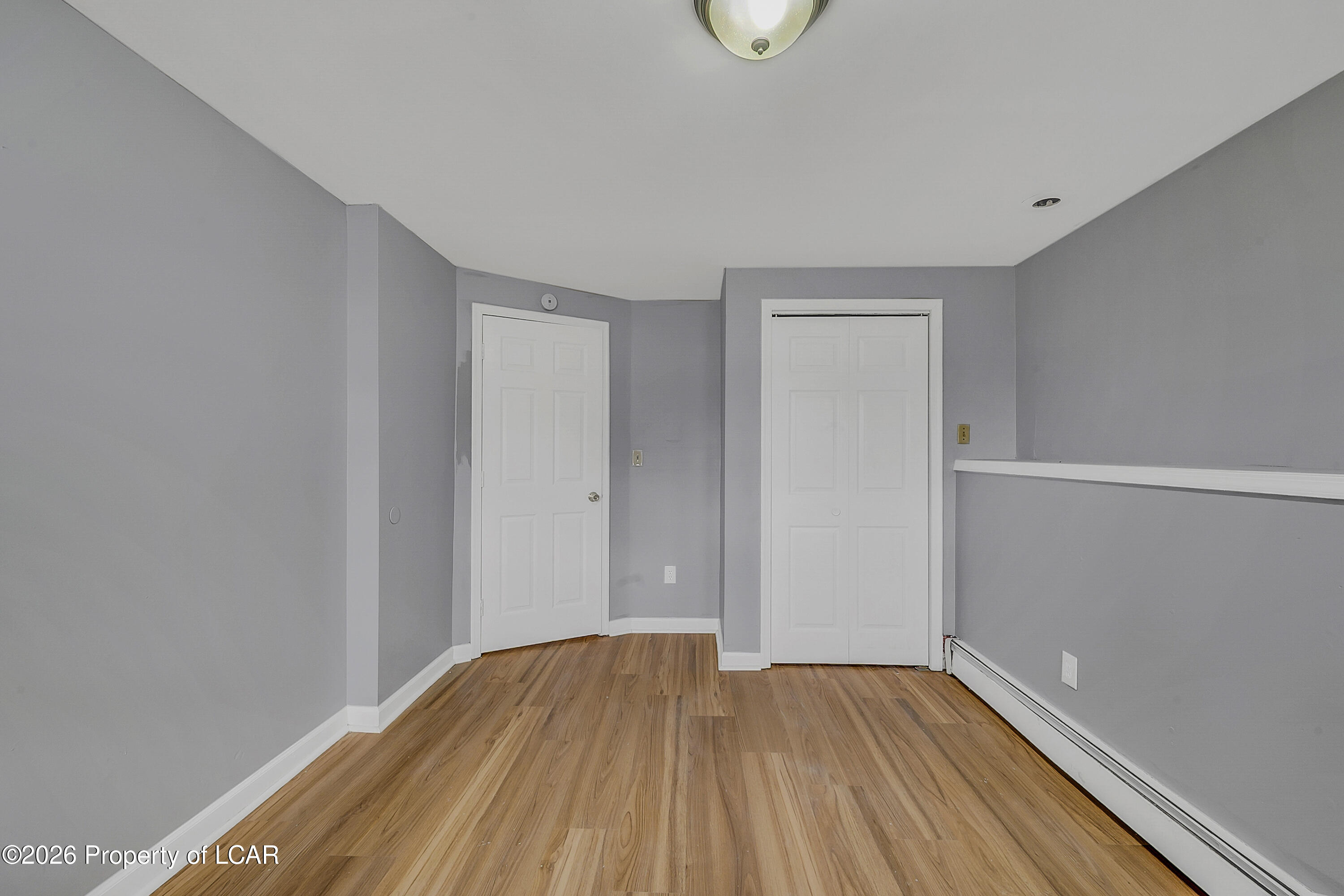 1009 W Lackawanna Avenue