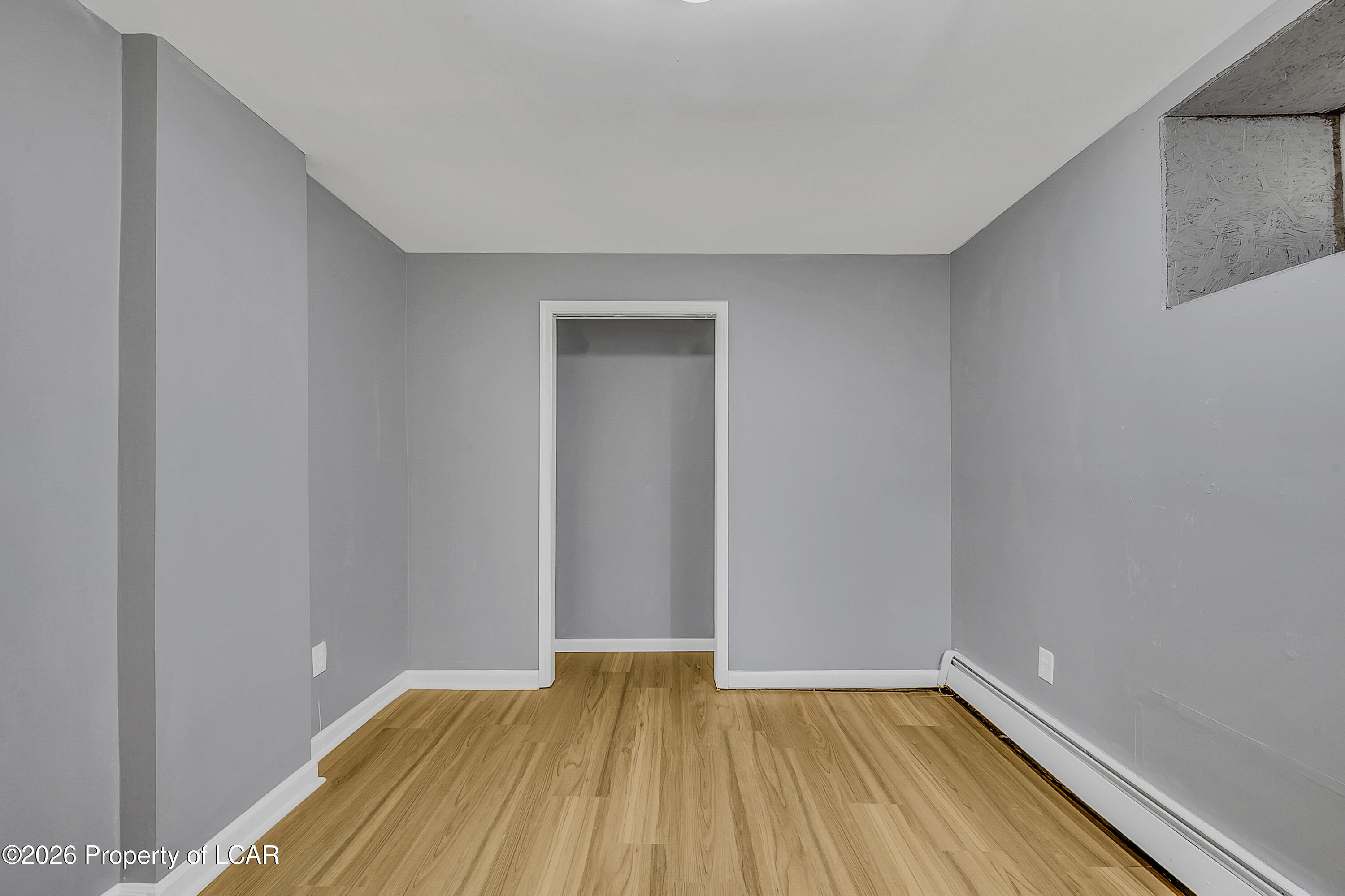 1009 W Lackawanna Avenue