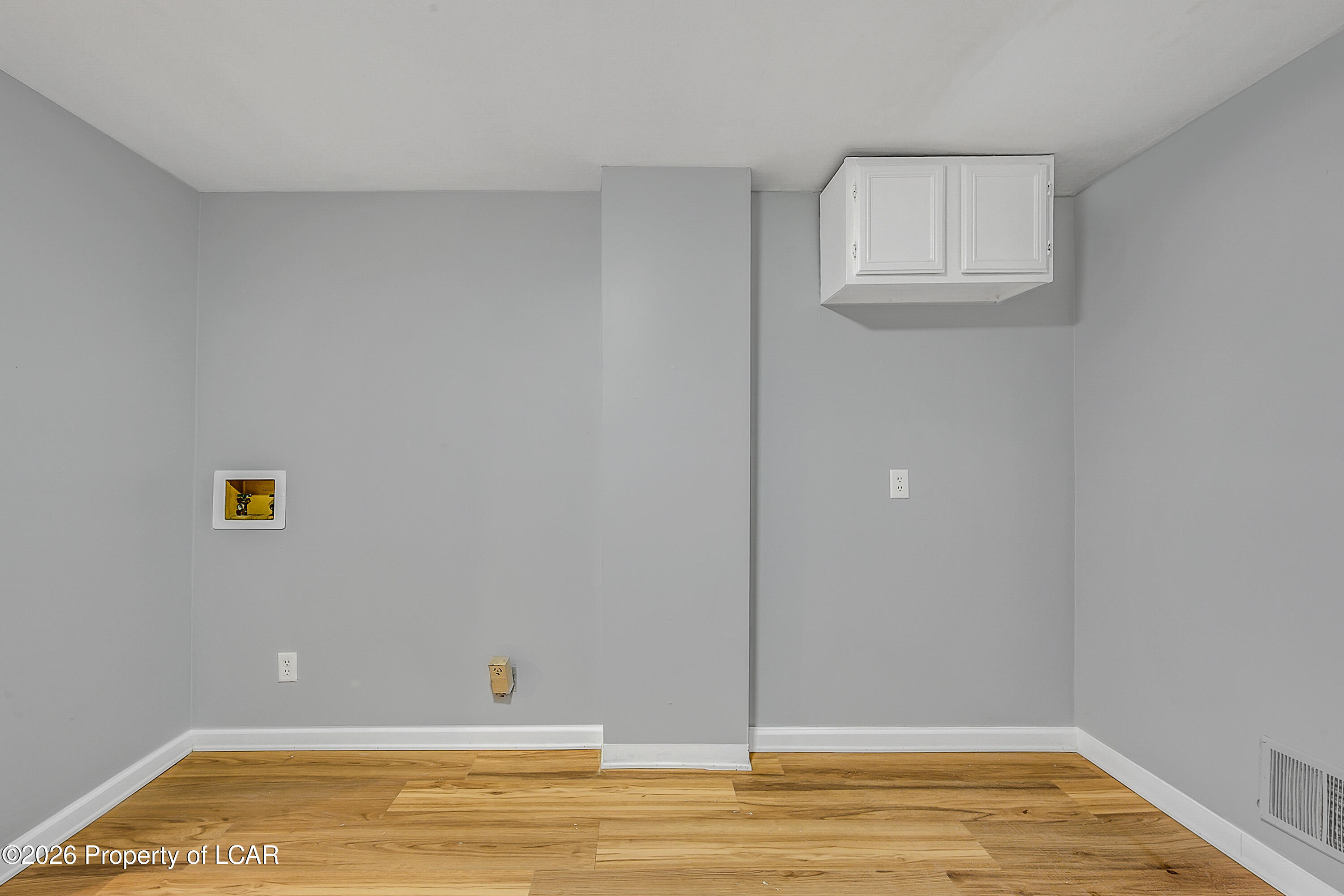 1009 W Lackawanna Avenue