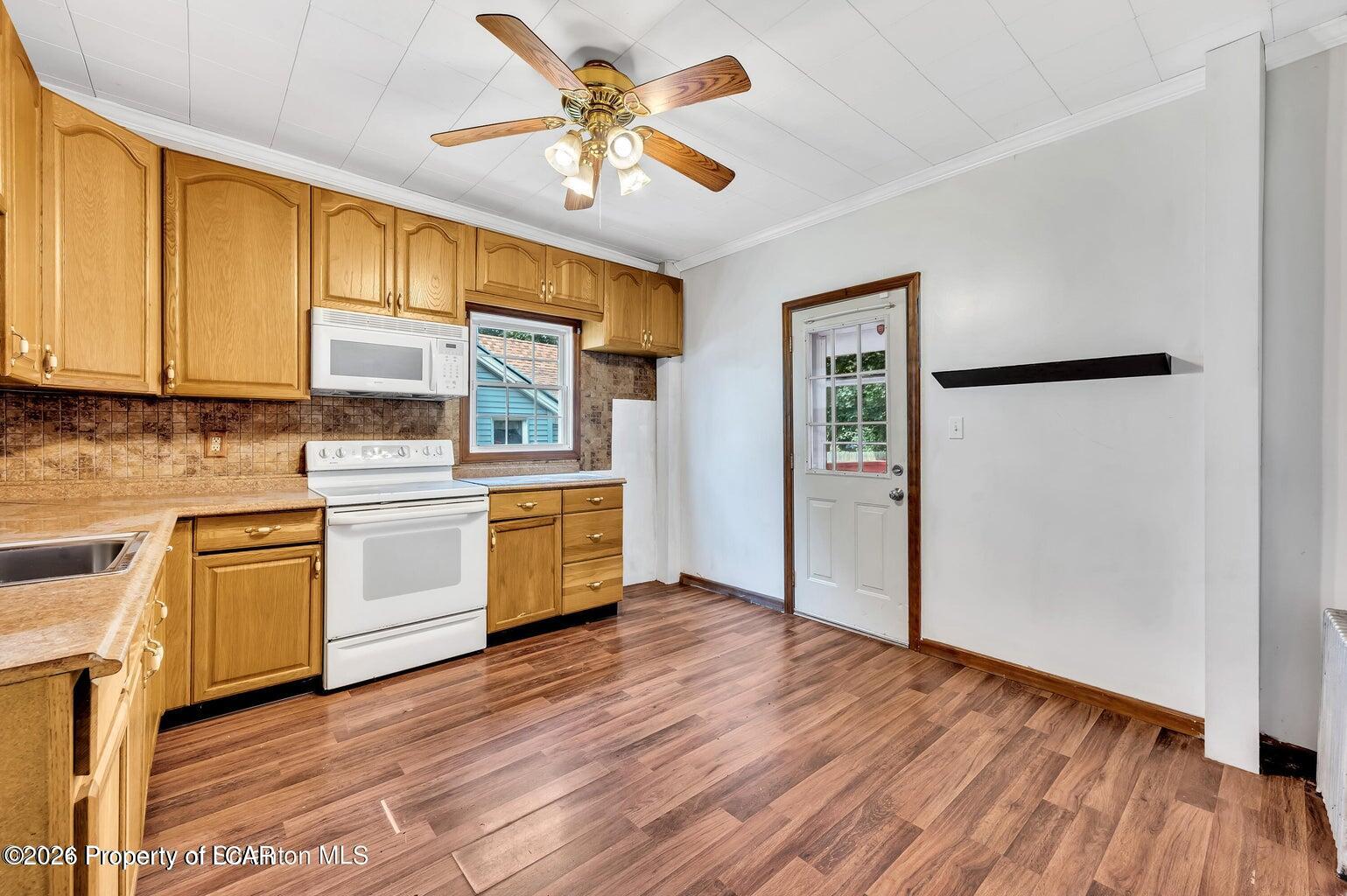 630 E Lackawanna Avenue