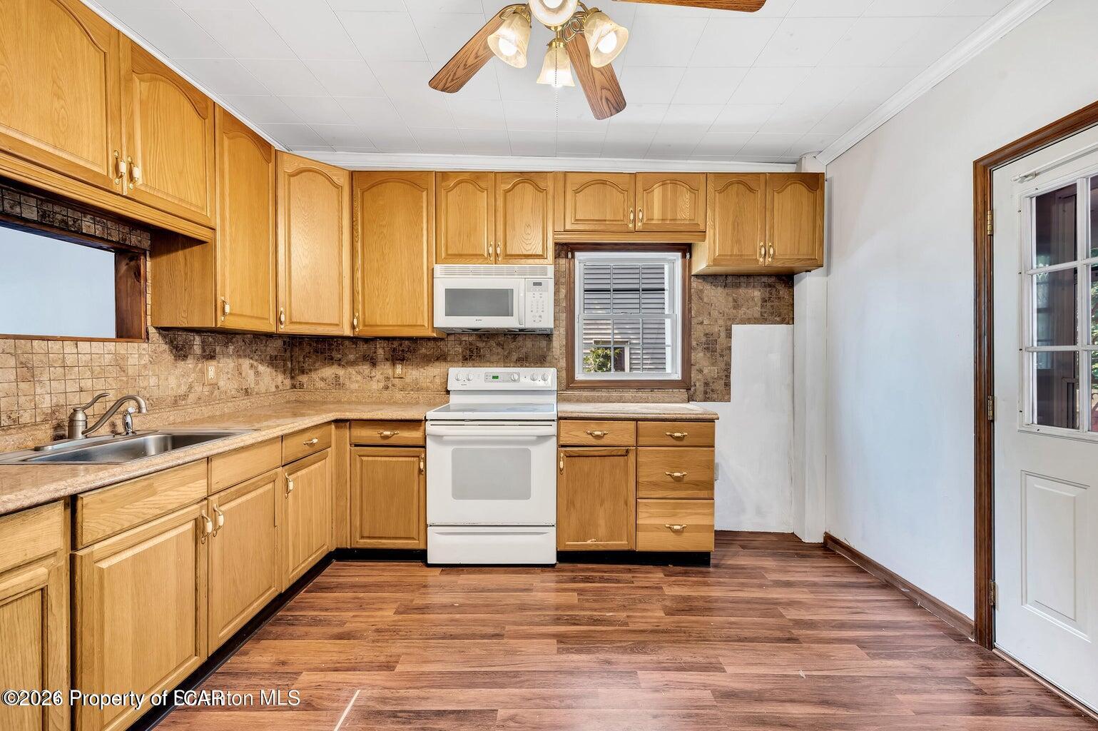 630 E Lackawanna Avenue