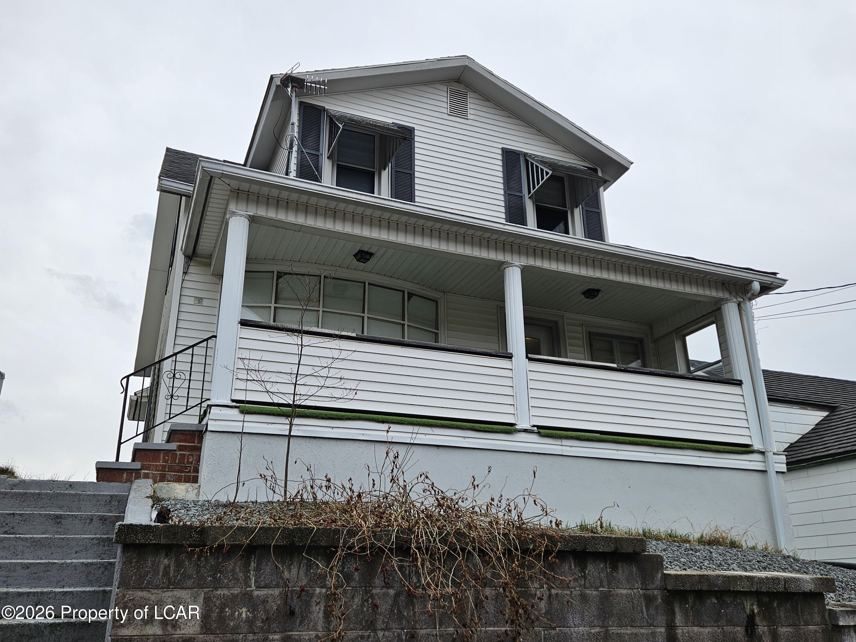 92 Diamond Avenue