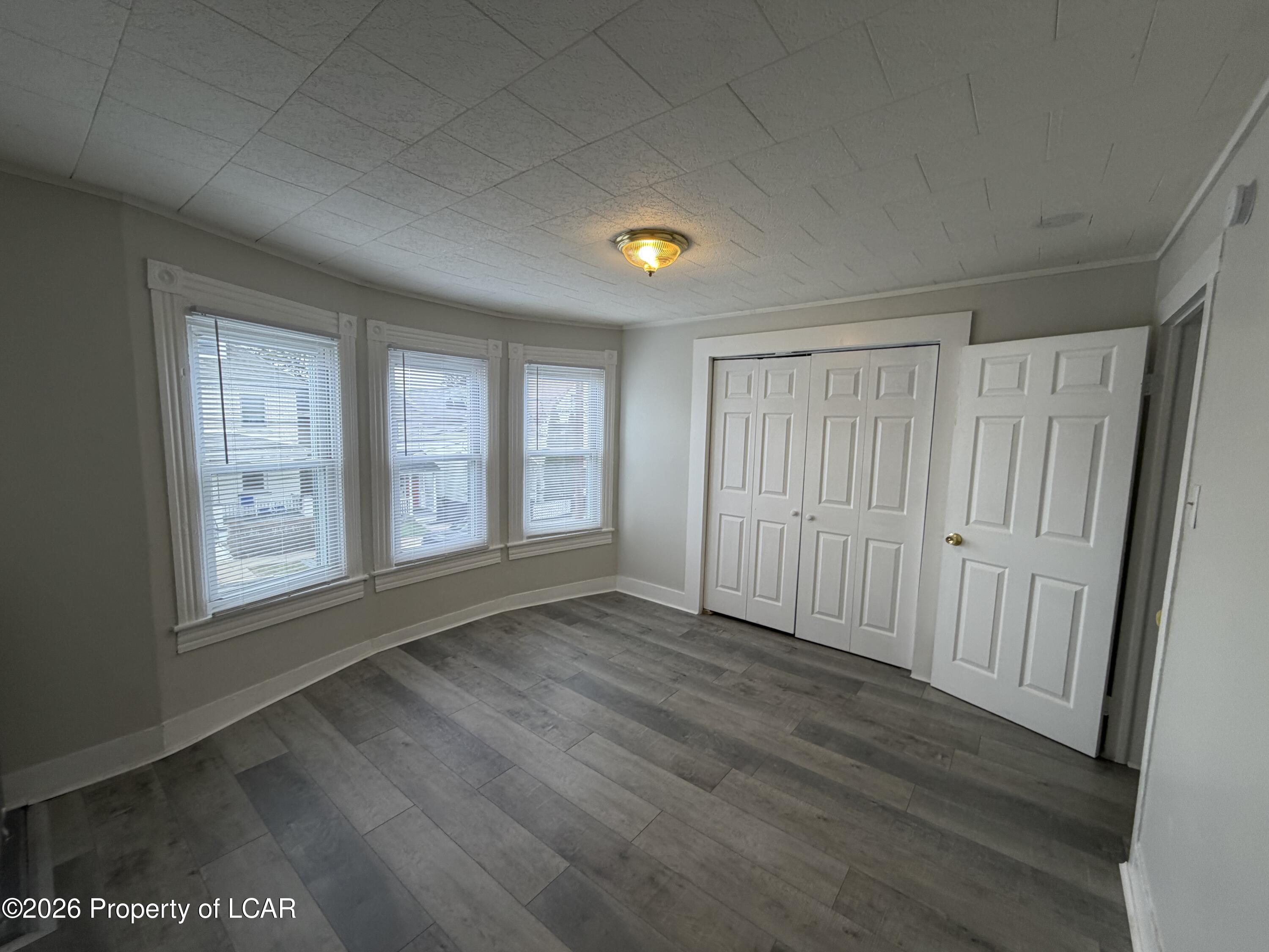 178 S Sherman Street