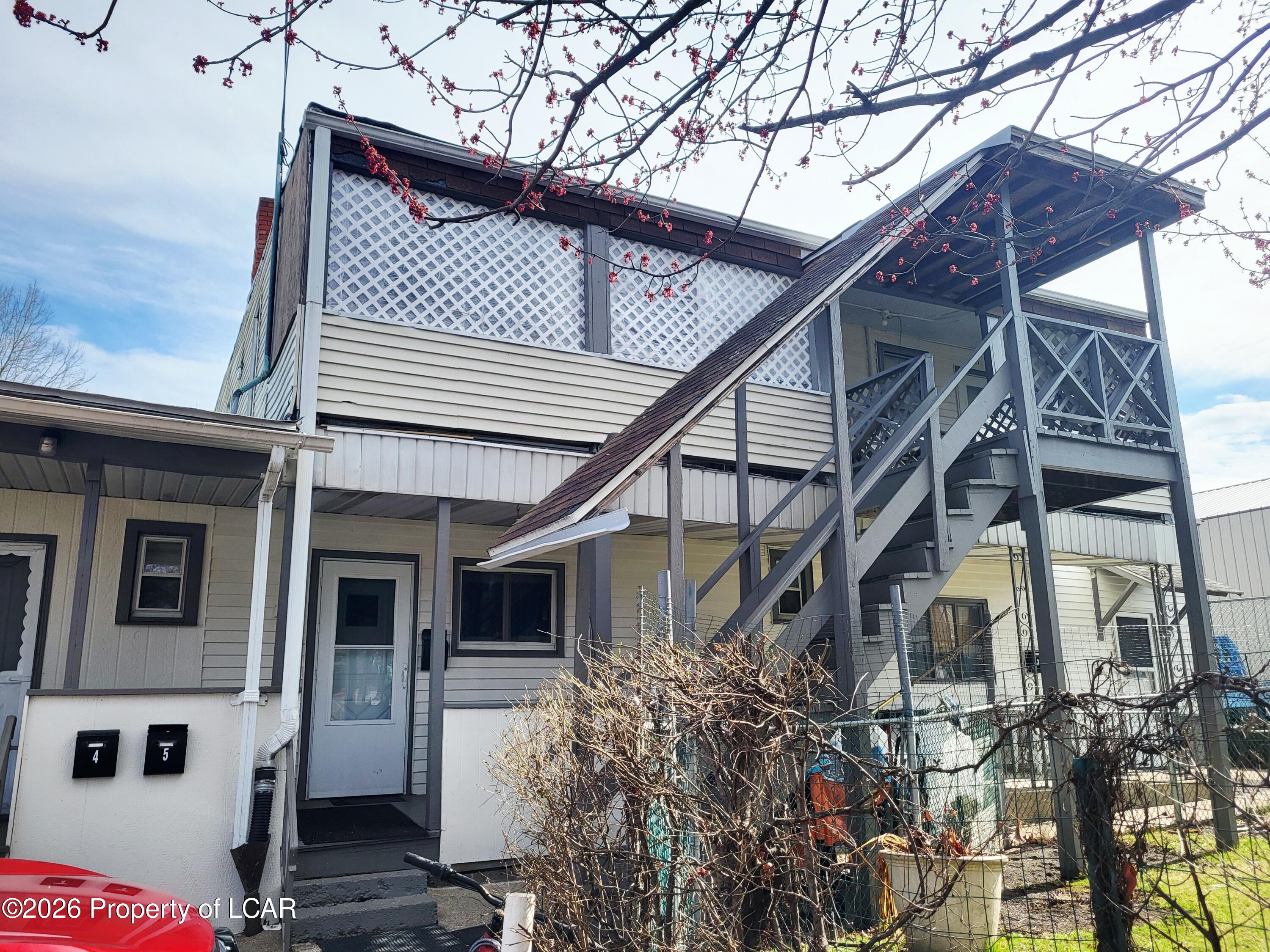 35 S Grant Street Unit: 4