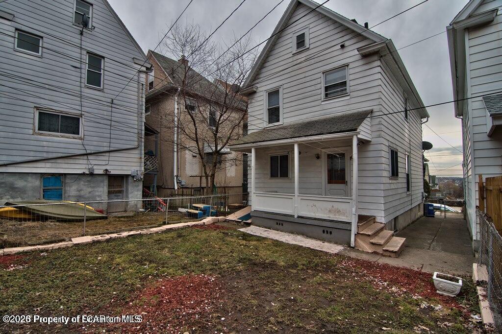 1521 Pine Street