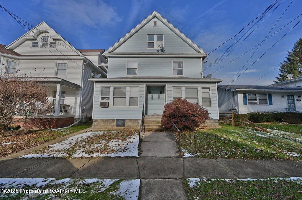 2211 Brown Avenue