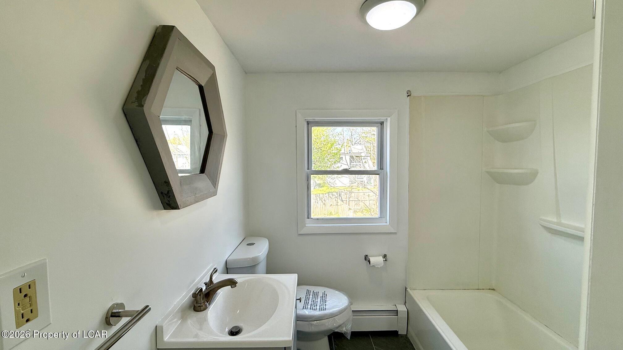 24 Bradford Street, Wilkes-Barre