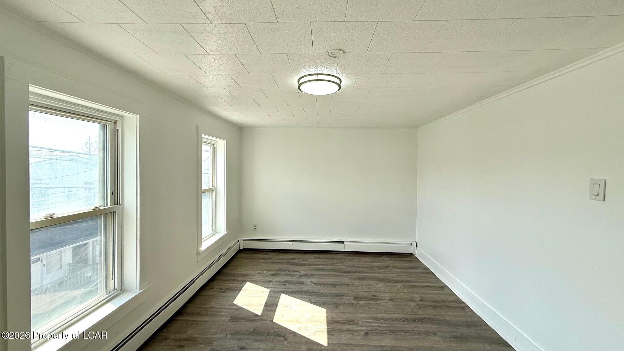 24 Bradford Street, Wilkes-Barre