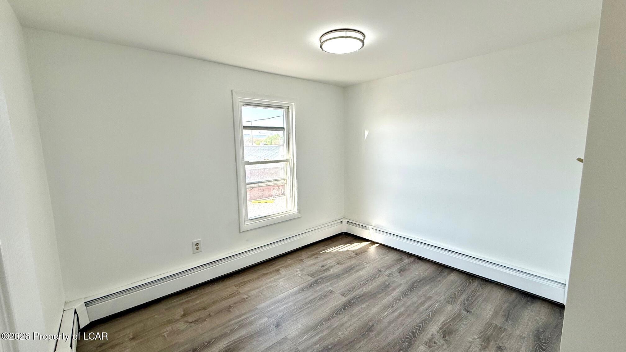 24 Bradford Street, Wilkes-Barre