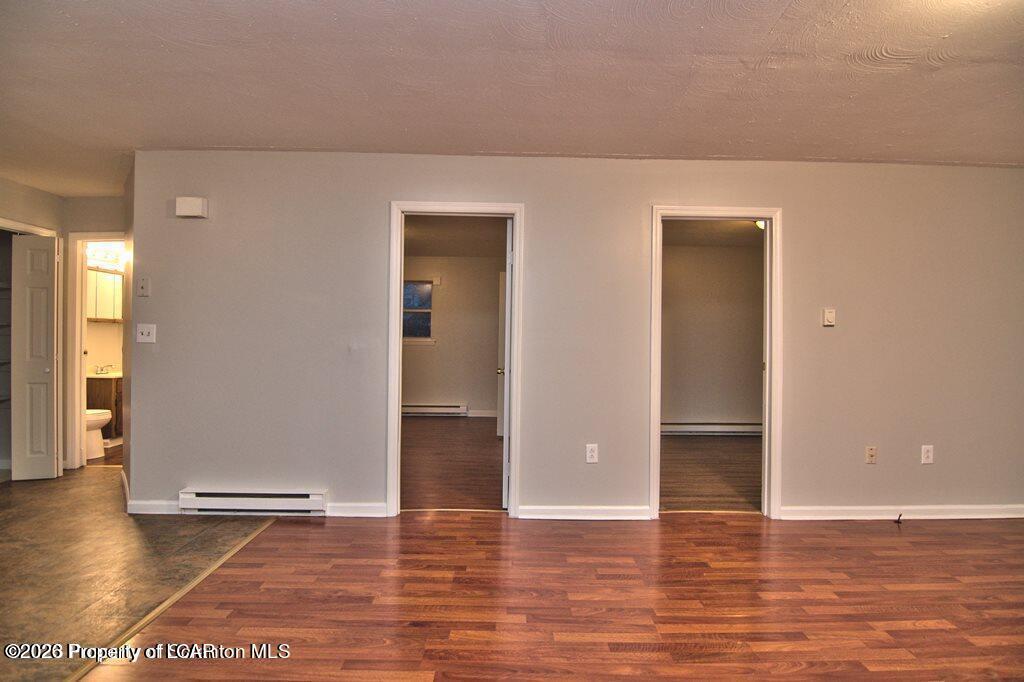 1418 N Main (Apt B) Street