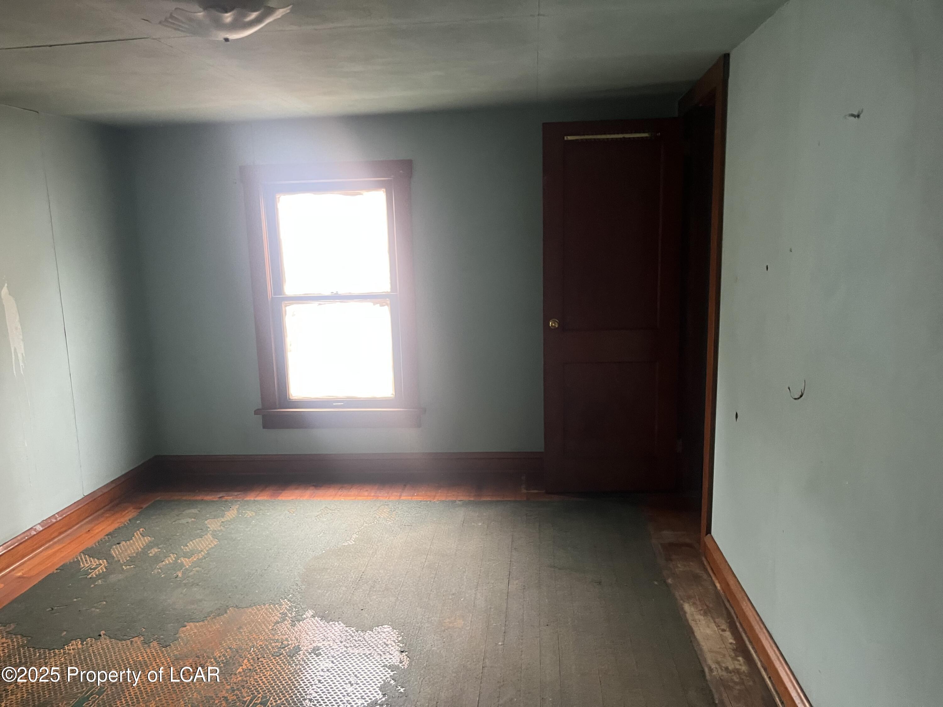 61 Rear Center Avenue