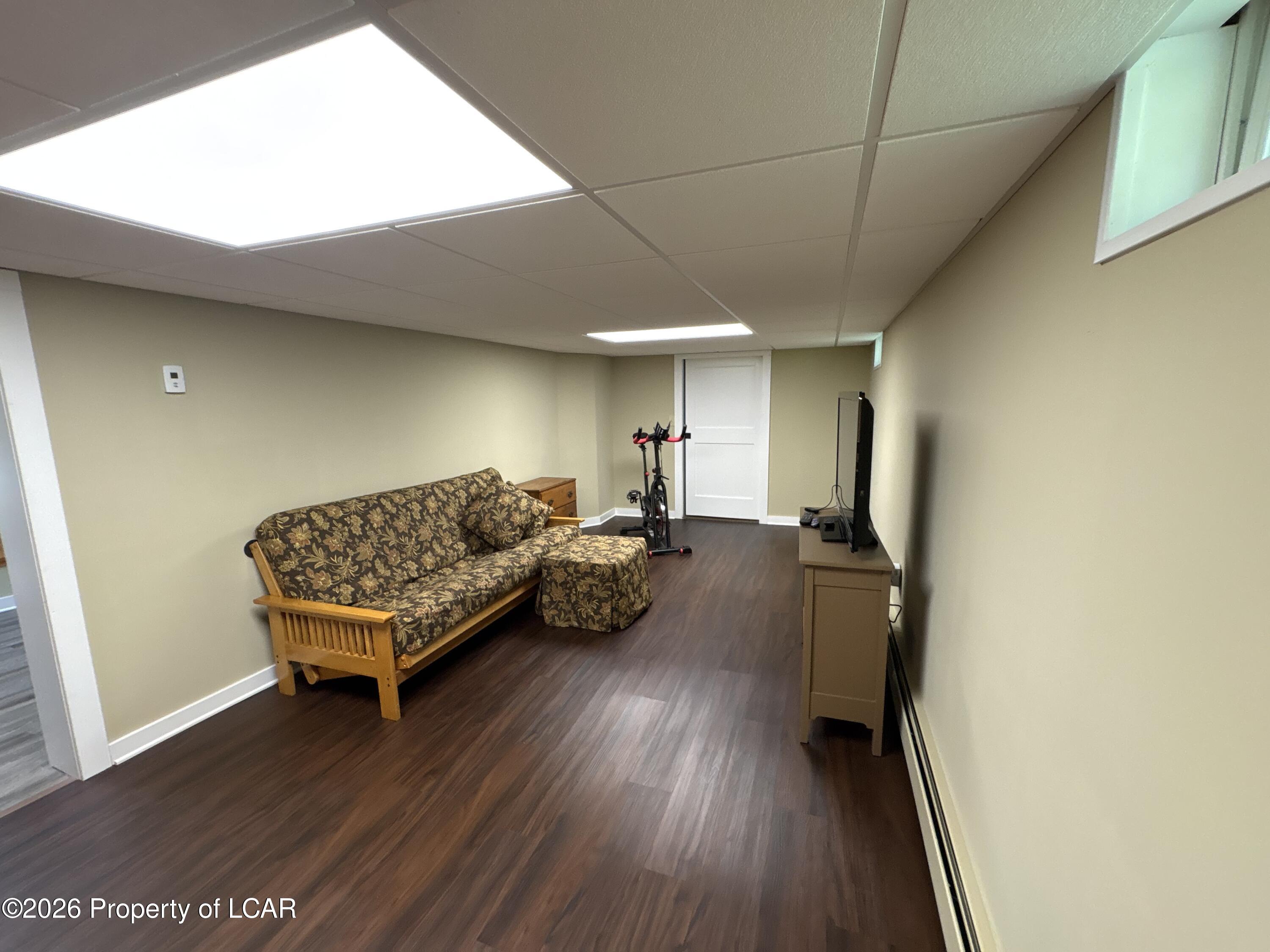 136 E Walnut Street