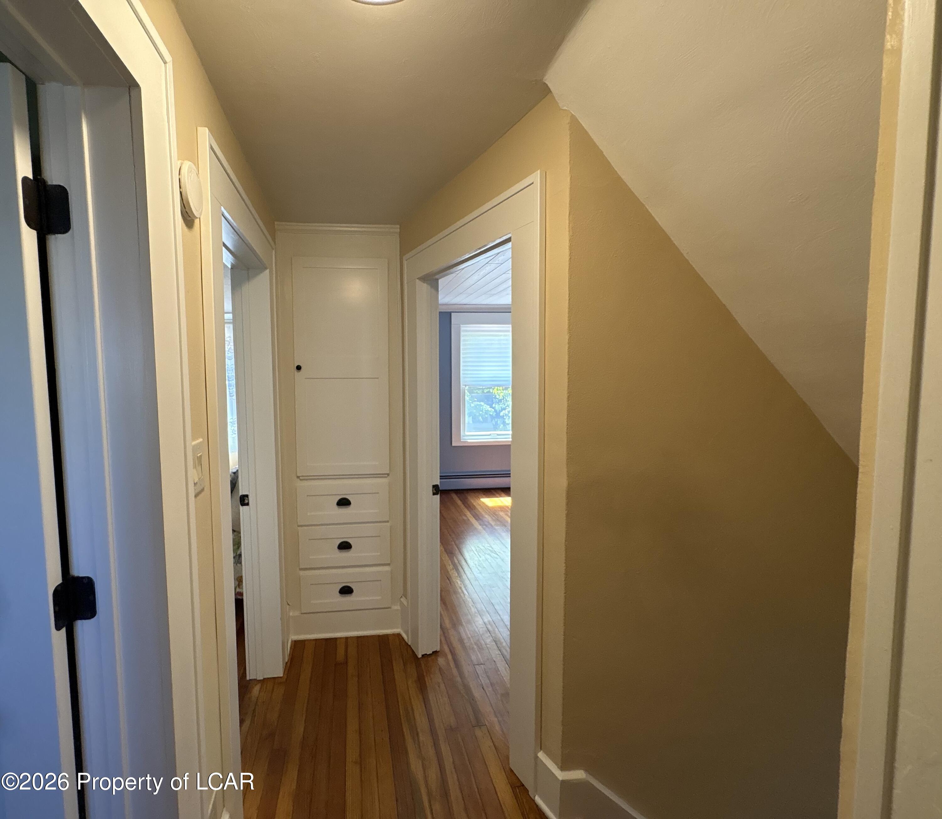 136 E Walnut Street