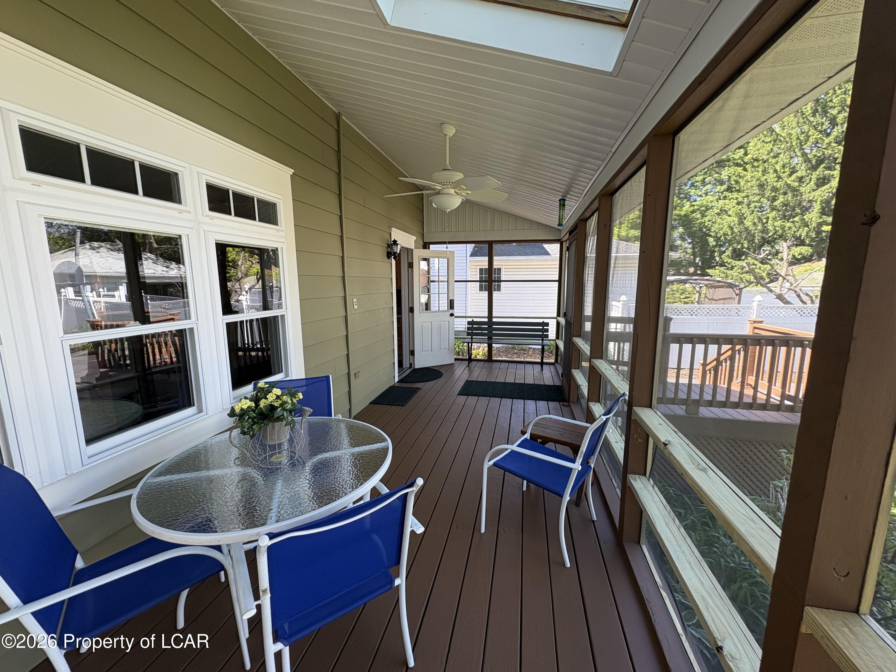 136 E Walnut Street