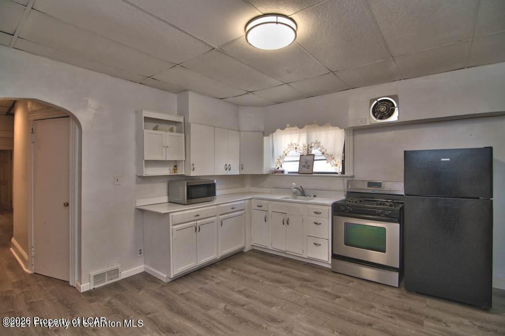 1418 Capouse Avenue (bottom (floor)