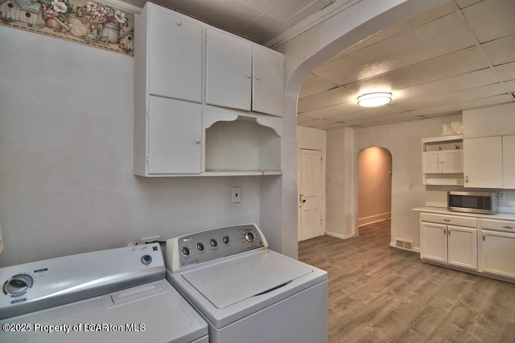 1418 Capouse Avenue (bottom (floor)