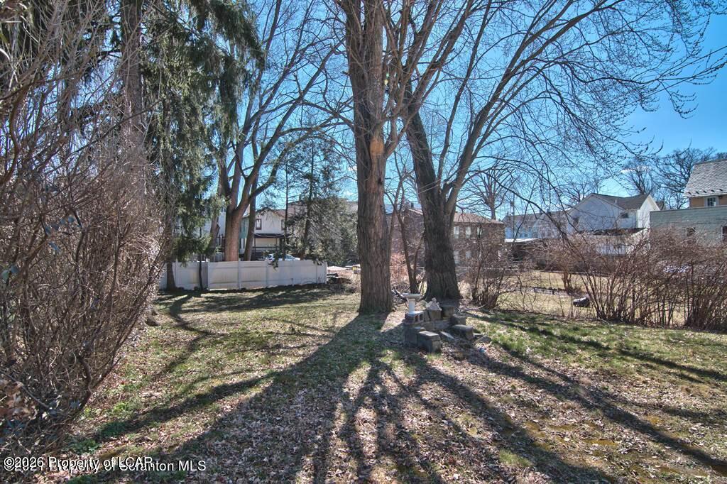 1418 Capouse Avenue (bottom (floor)