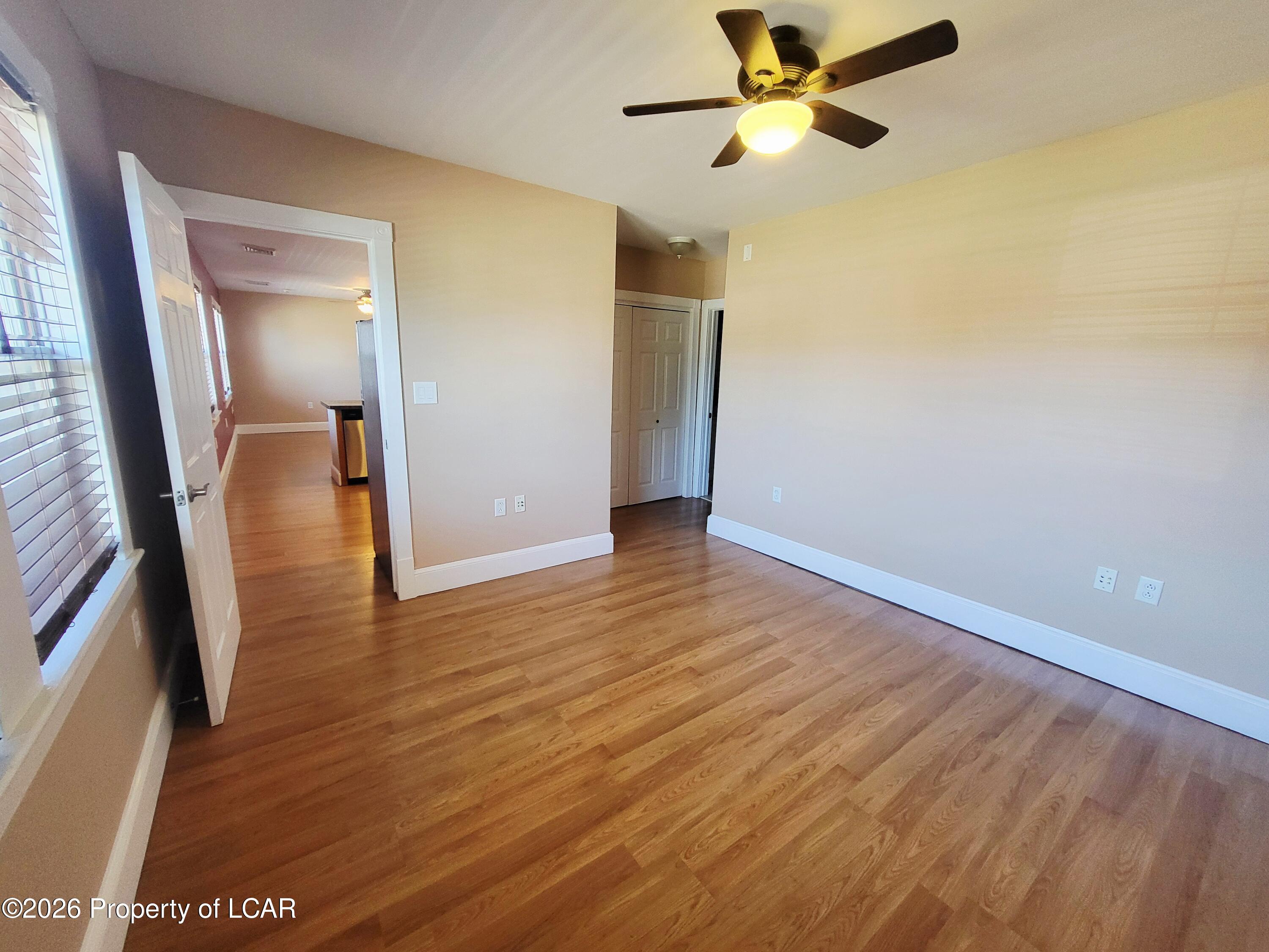 208 Wyoming Avenue Unit: 1