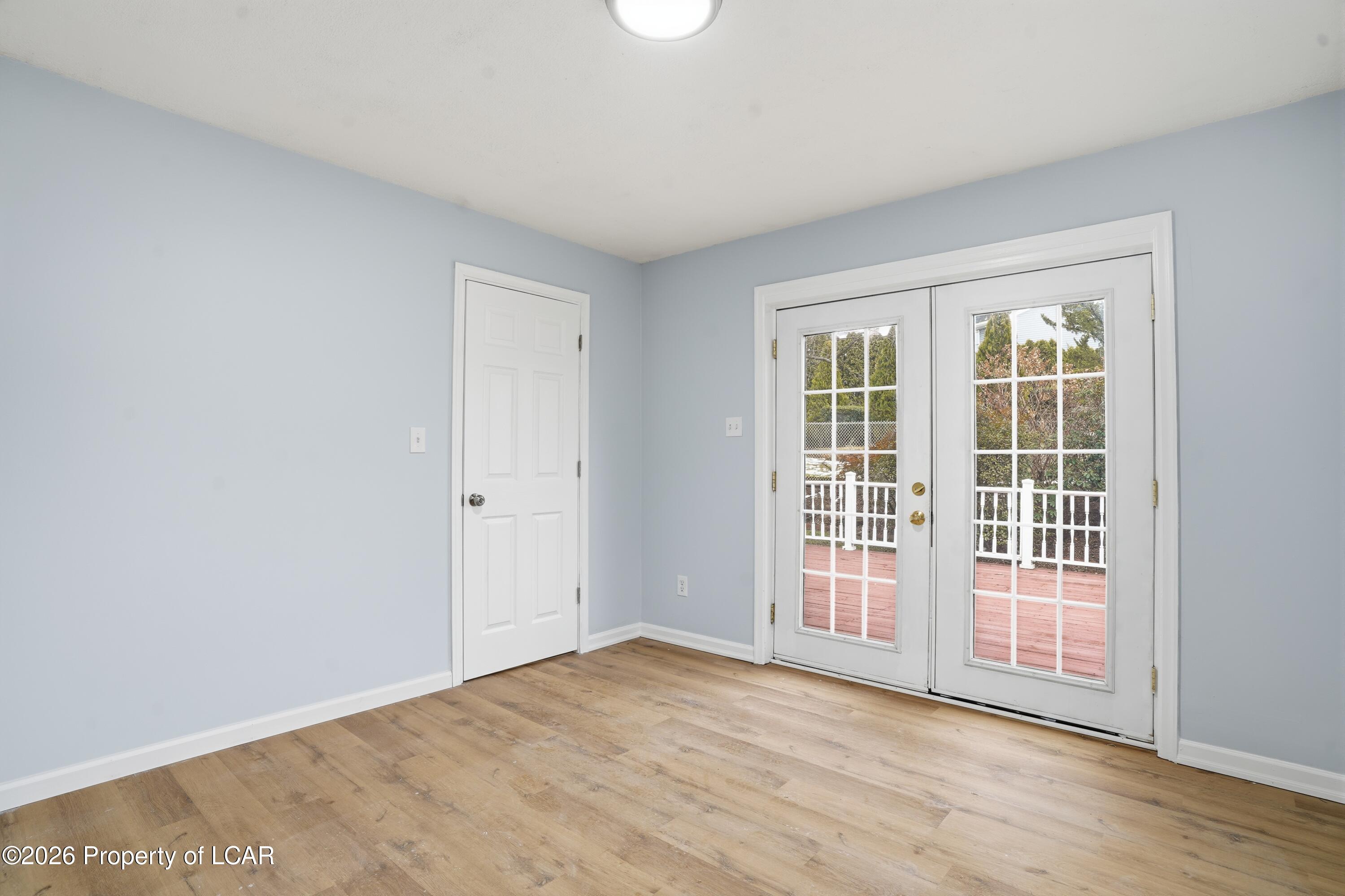 21 Circle Drive