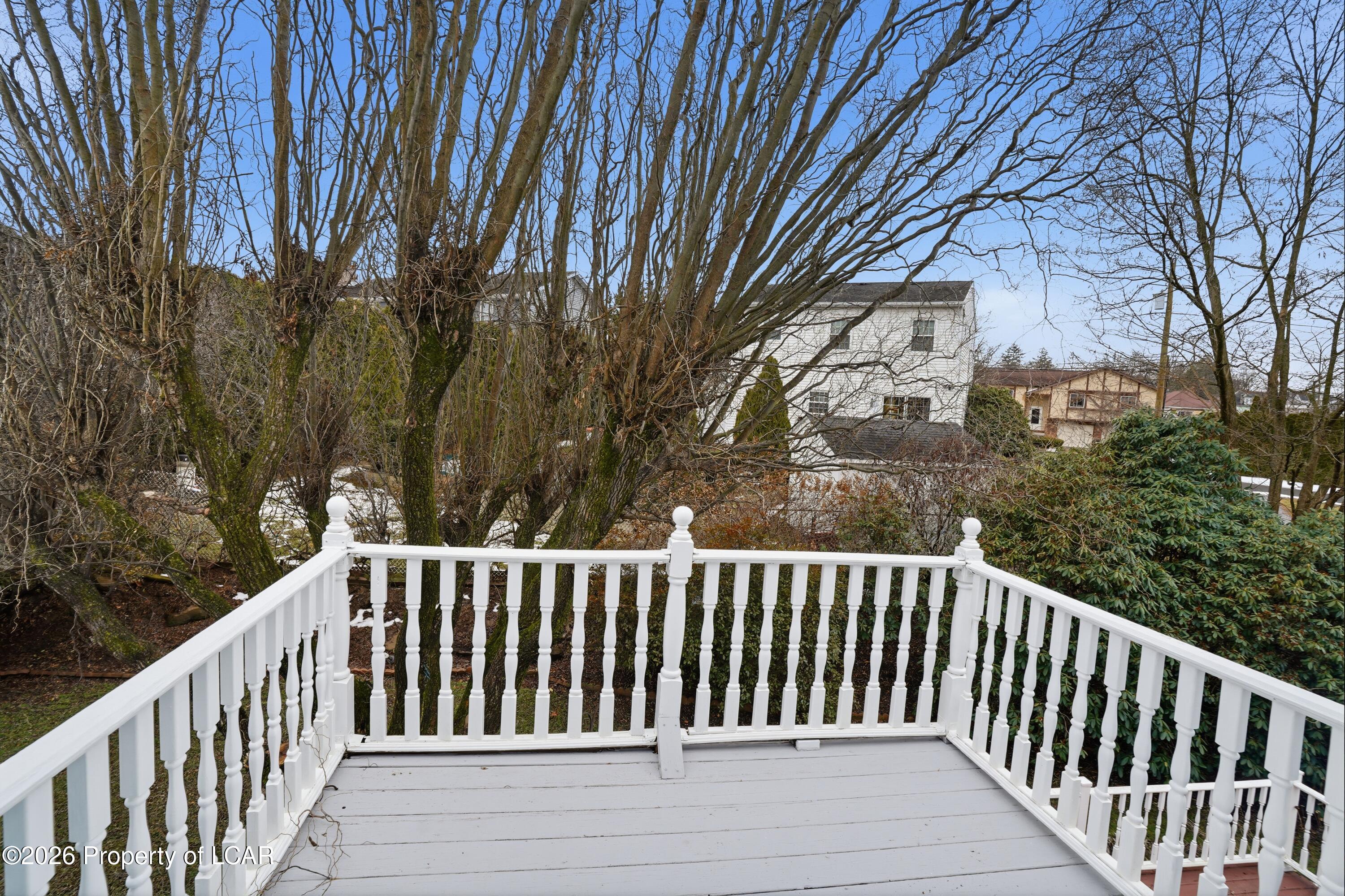 21 Circle Drive