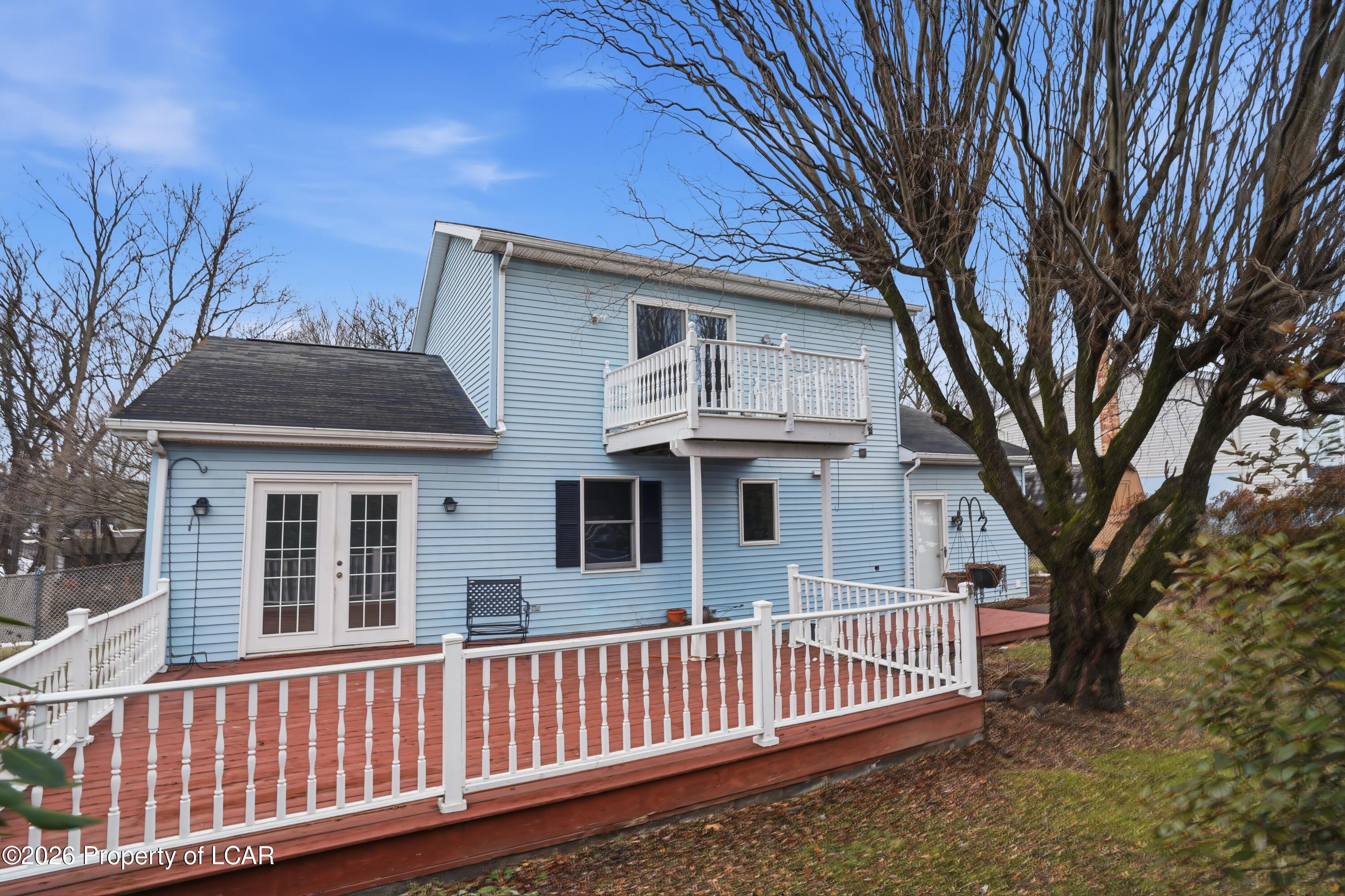 21 Circle Drive