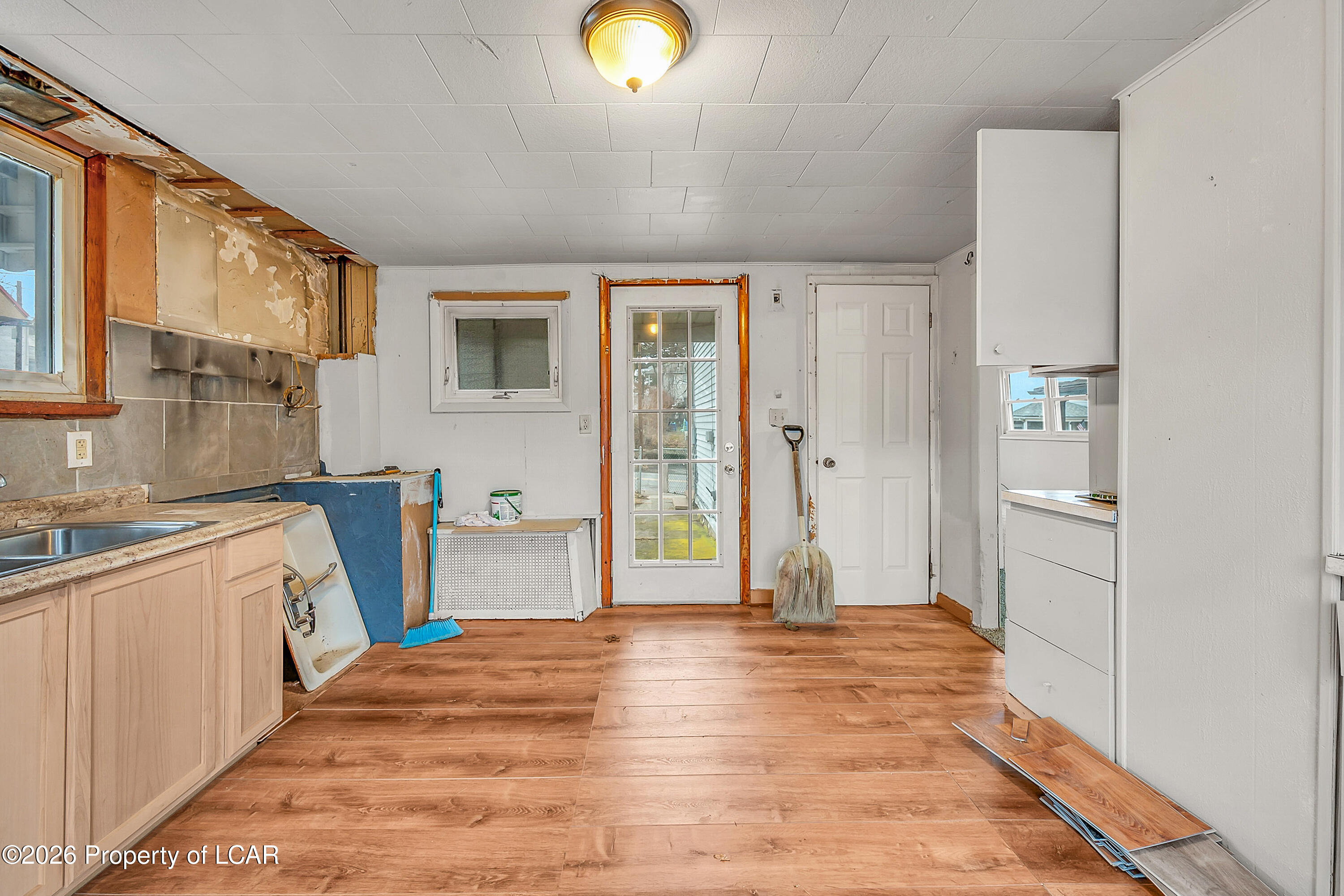 819 Luzerne Street